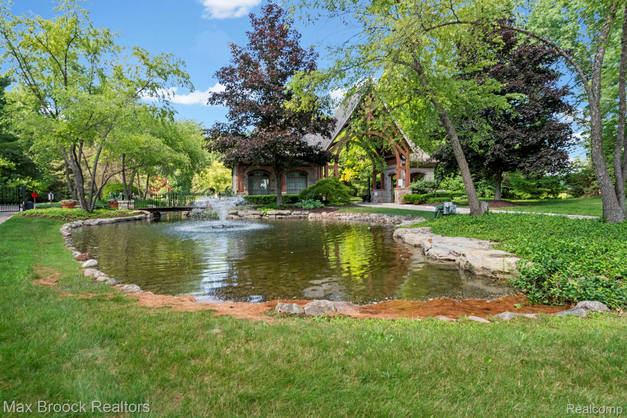 10464 Stoney Point Drive