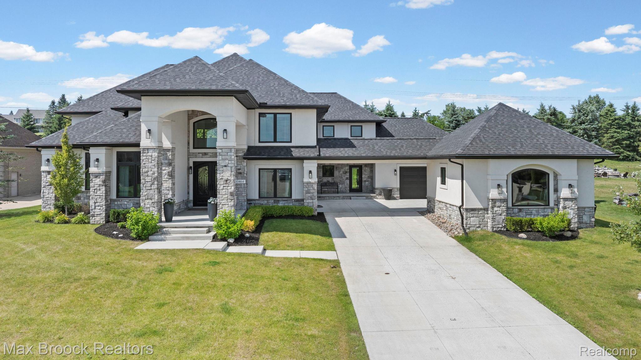10464 Stoney Point Drive