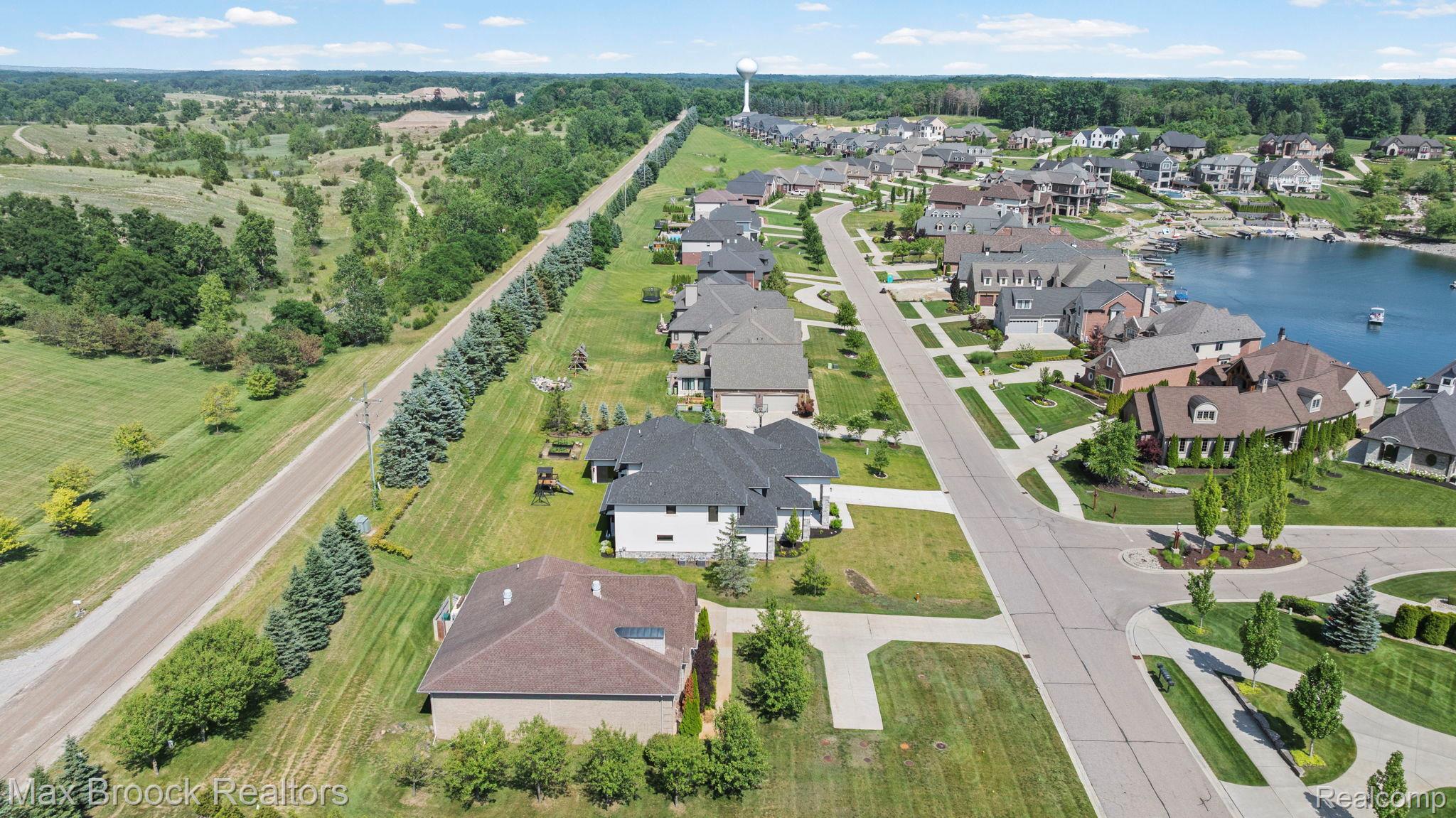 10464 Stoney Point Drive