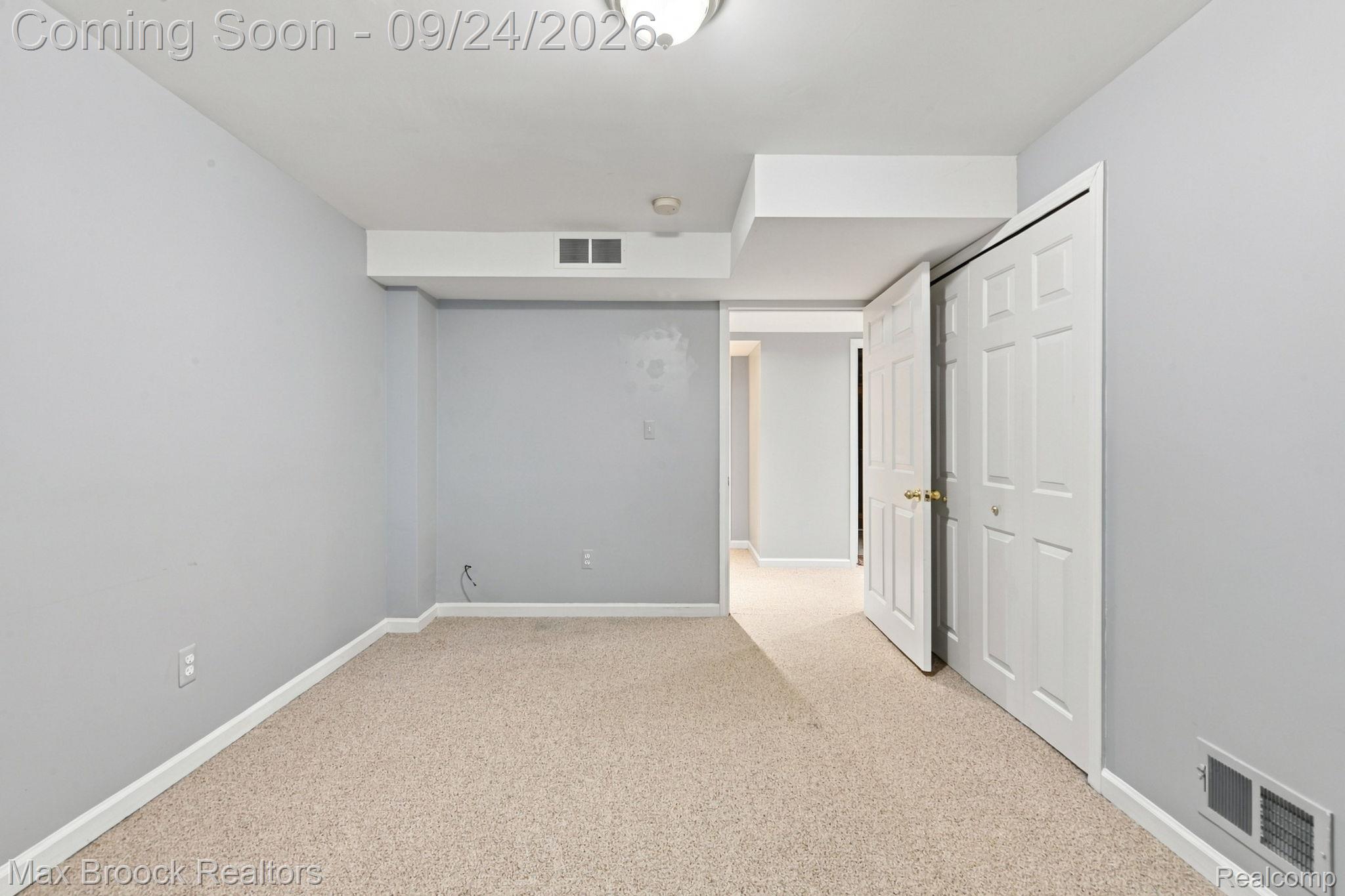 24585 Edgewood Drive