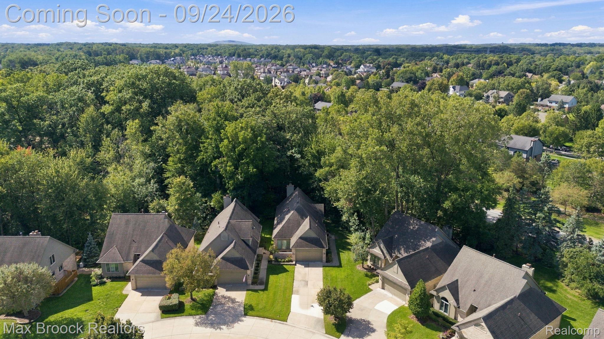 24585 Edgewood Drive