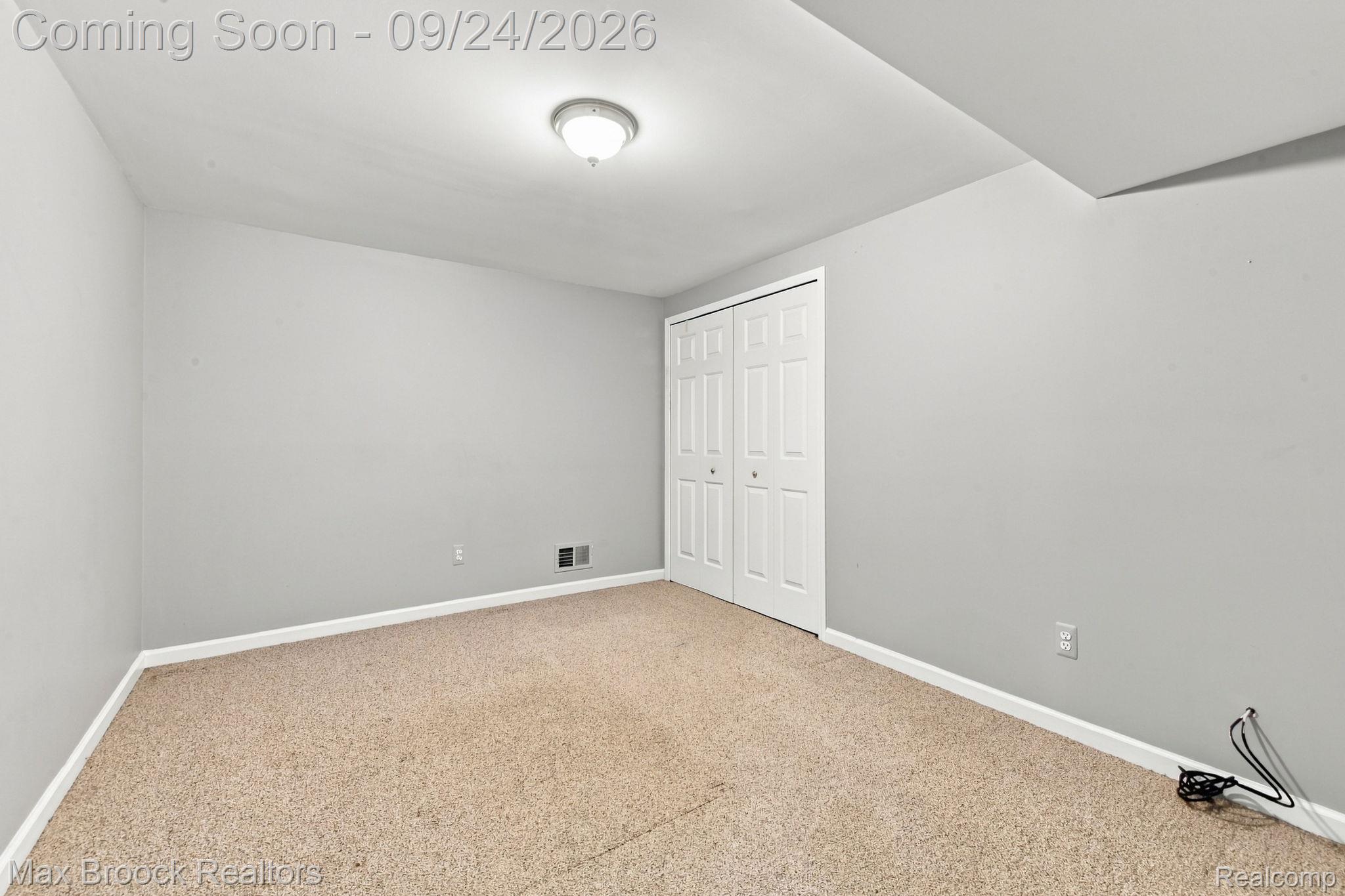 24585 Edgewood Drive