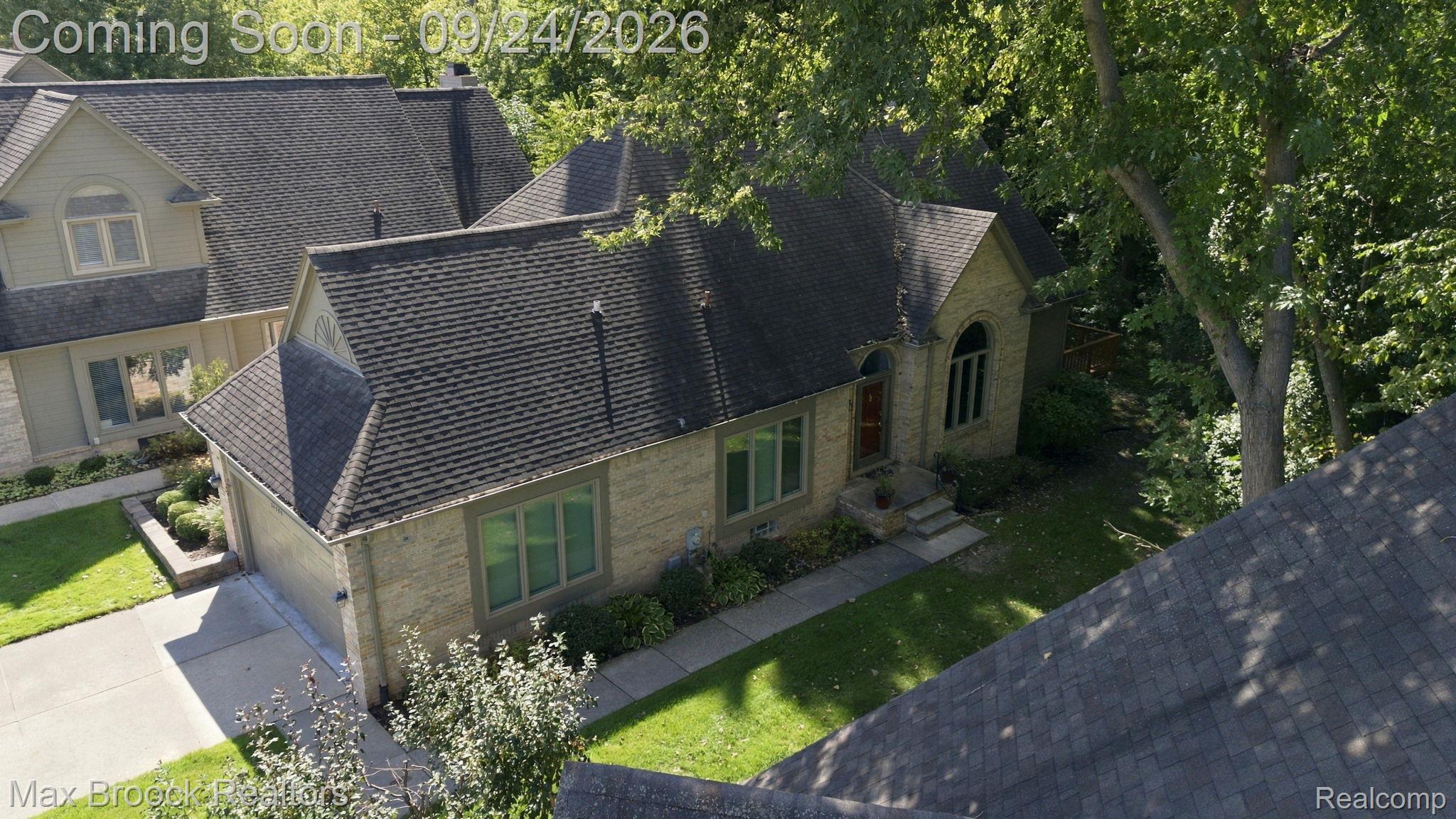 24585 Edgewood Drive