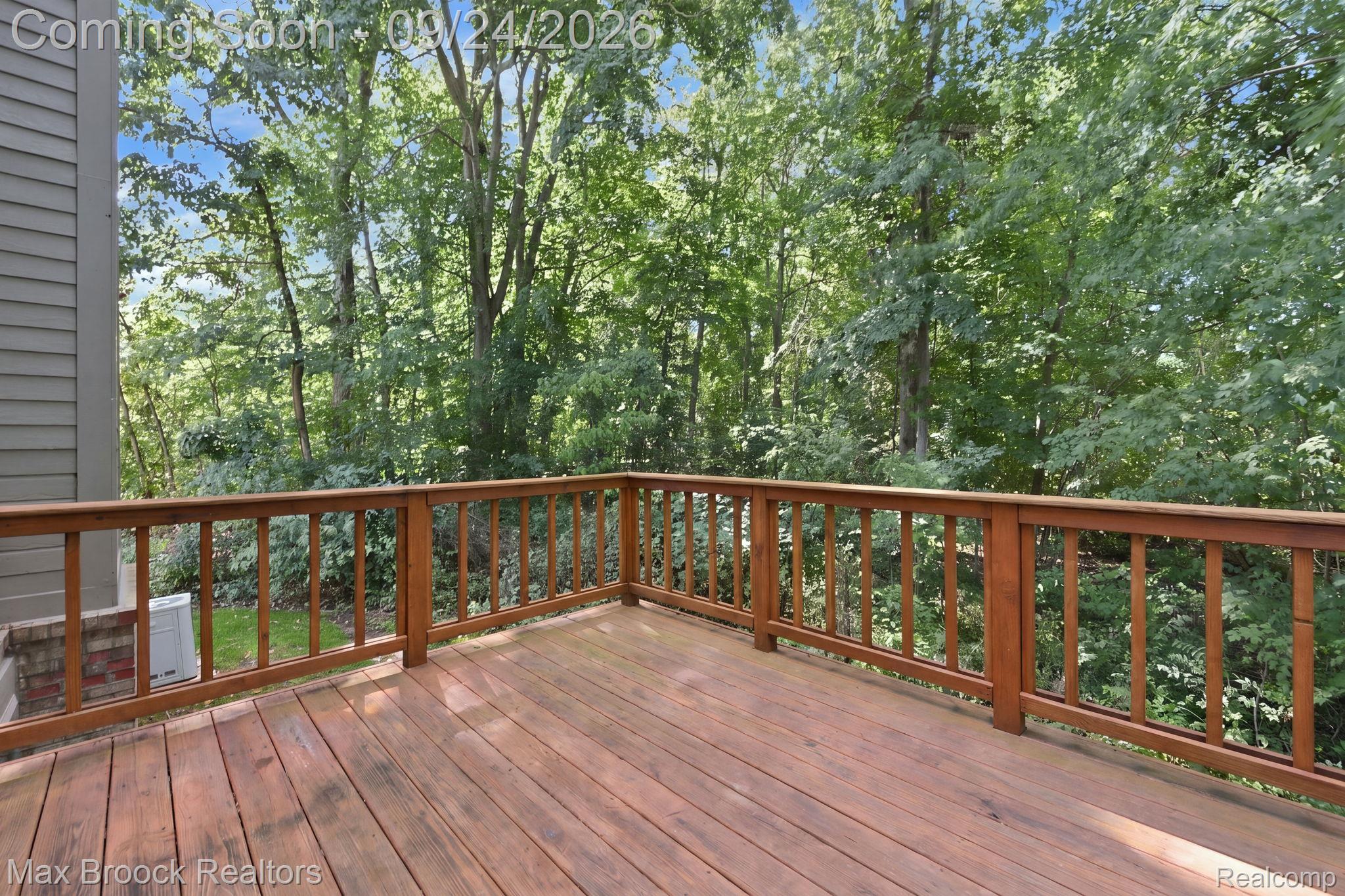 24585 Edgewood Drive