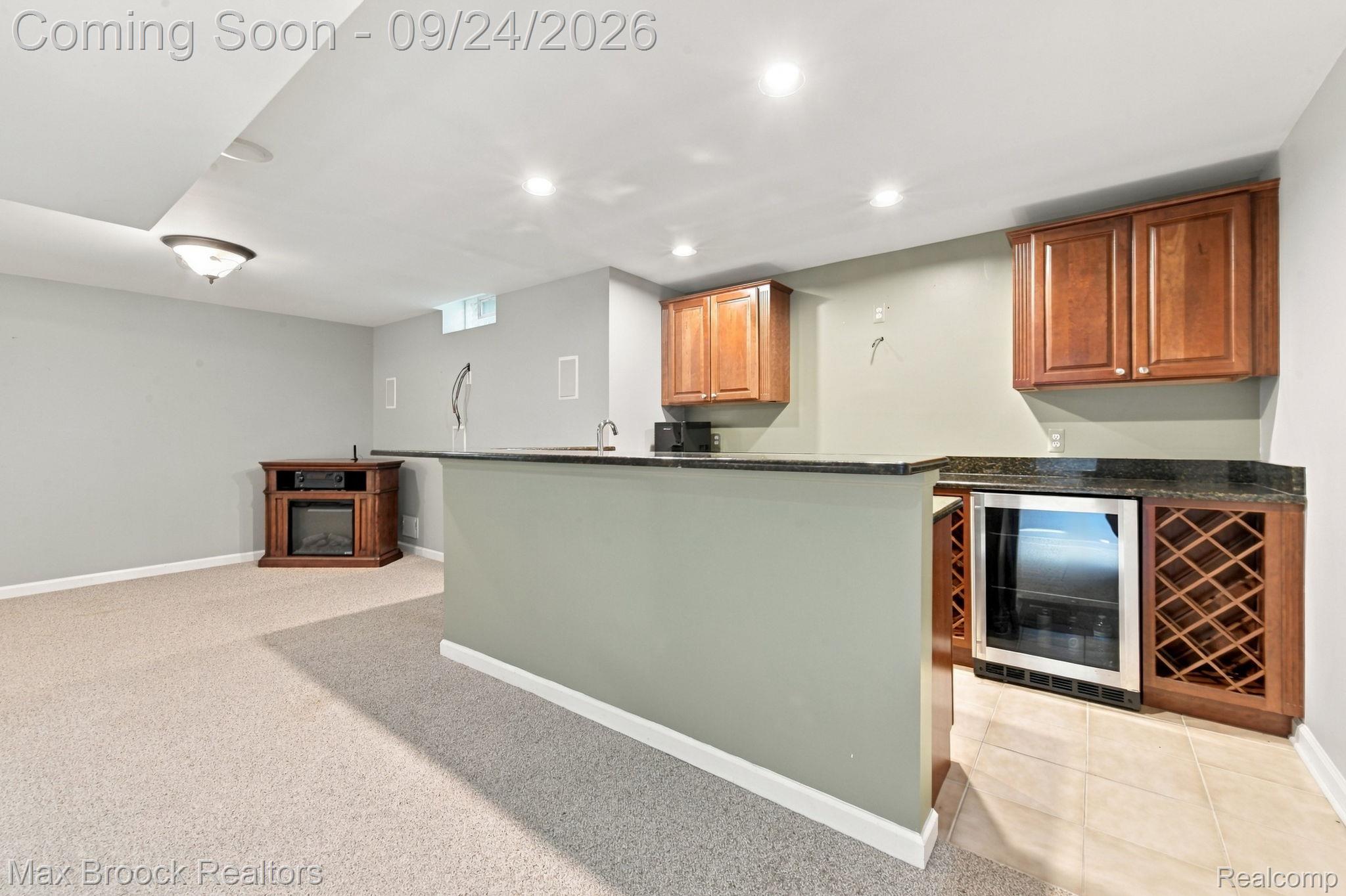 24585 Edgewood Drive
