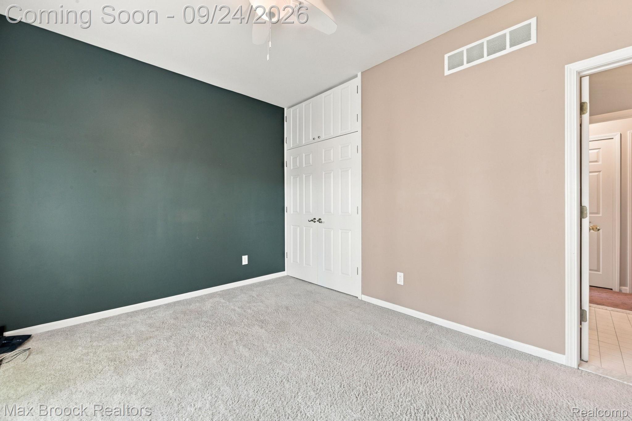 24585 Edgewood Drive