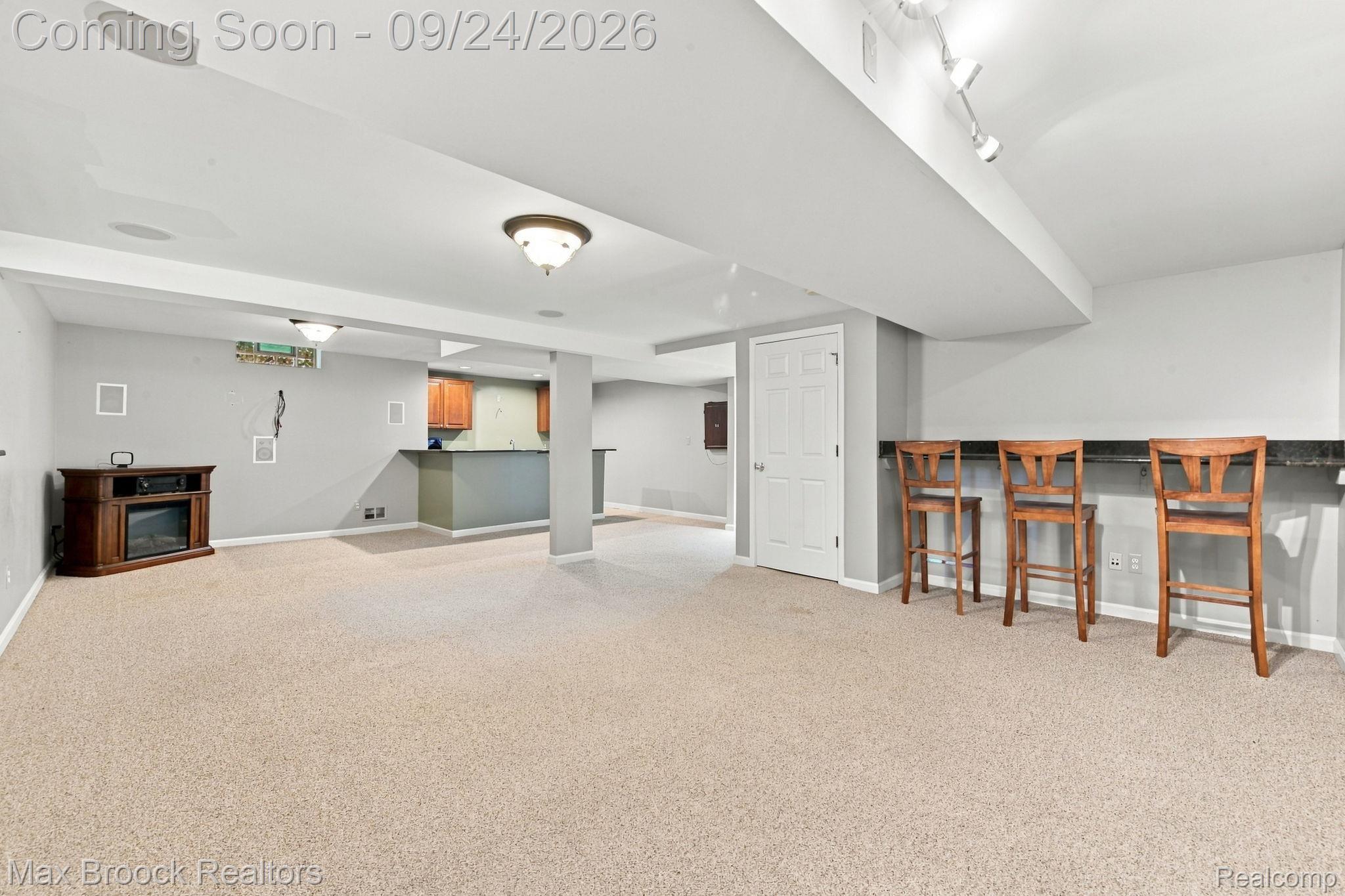 24585 Edgewood Drive