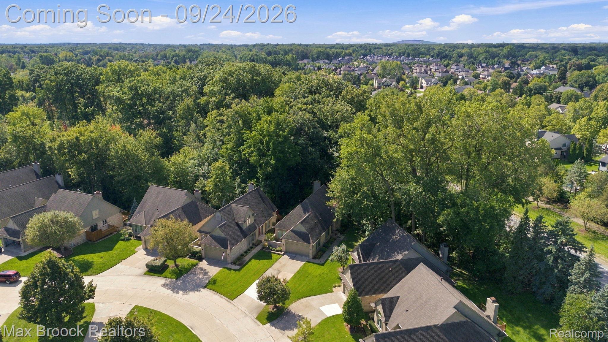24585 Edgewood Drive