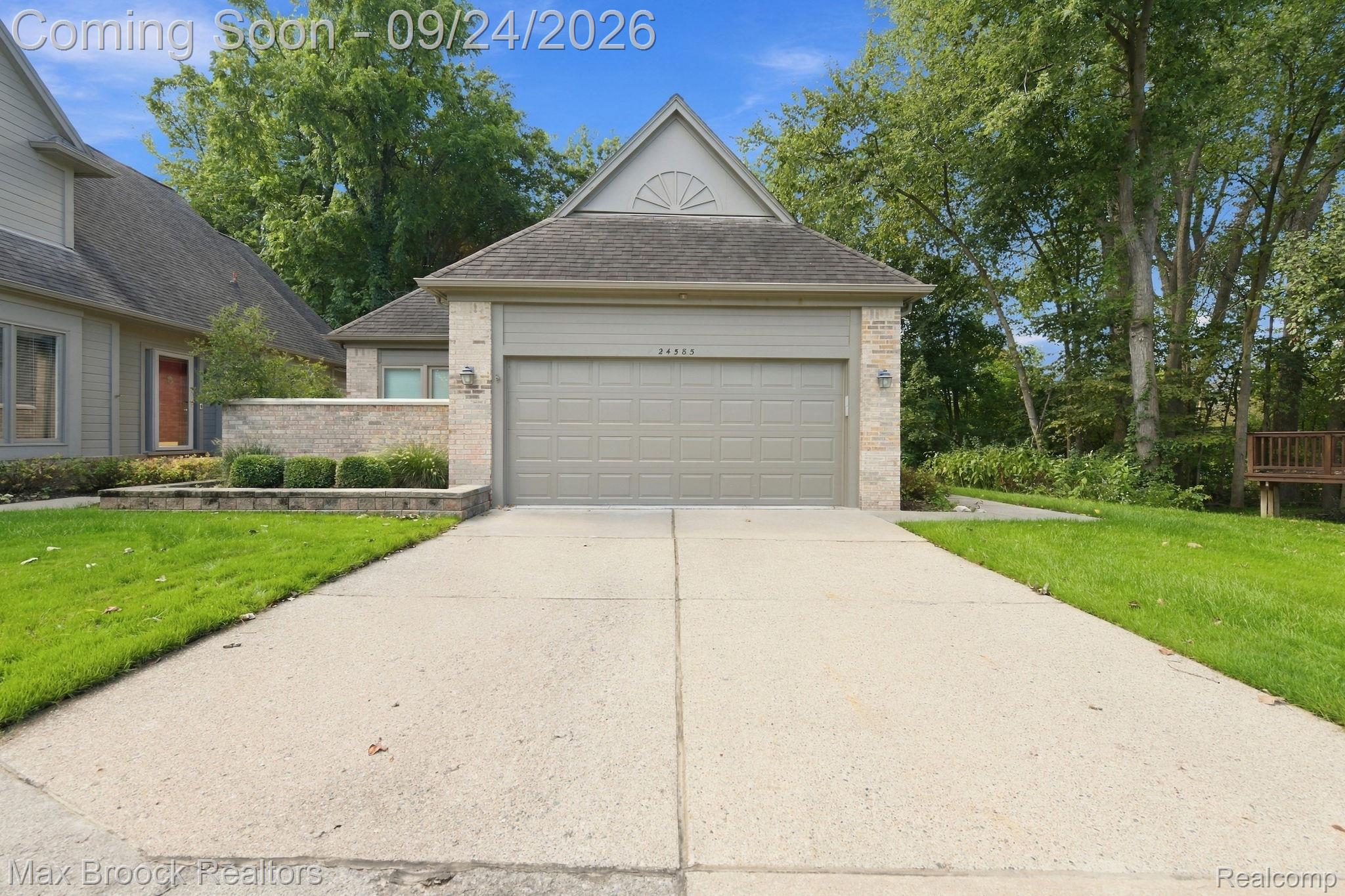 24585 Edgewood Drive