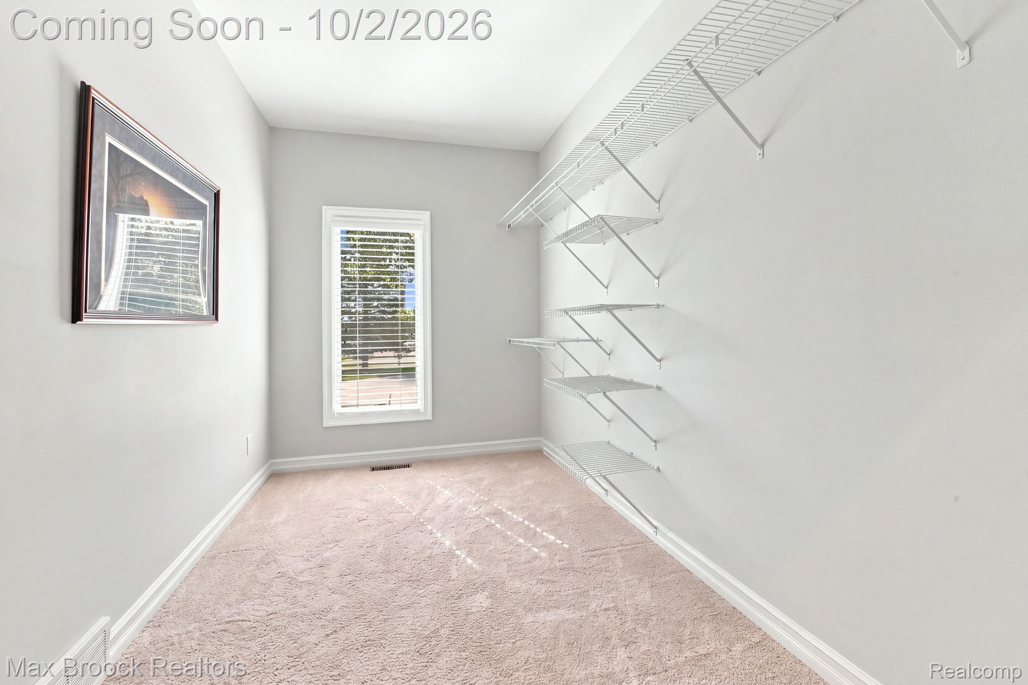 3937 Helens Gate Street