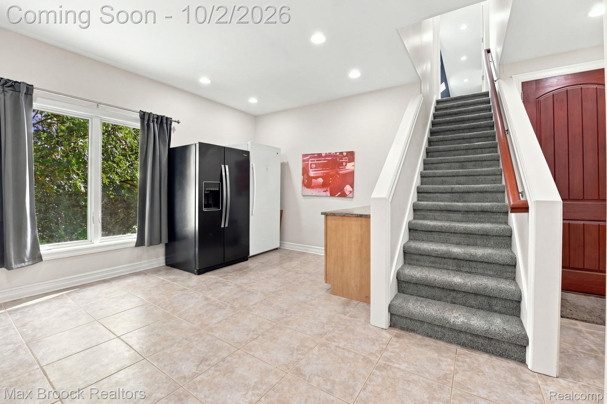 3937 Helens Gate Street