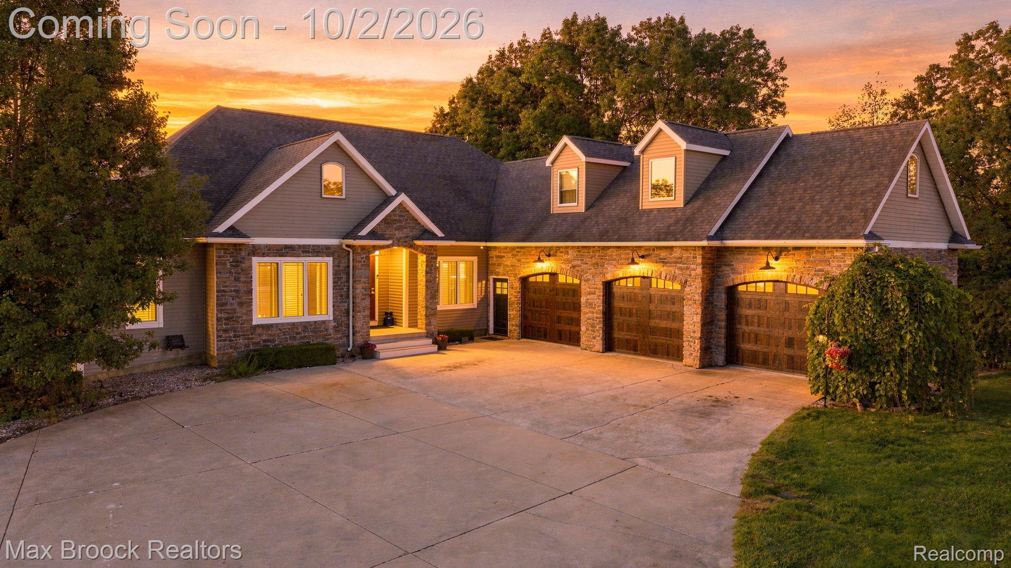 3937 Helens Gate Street