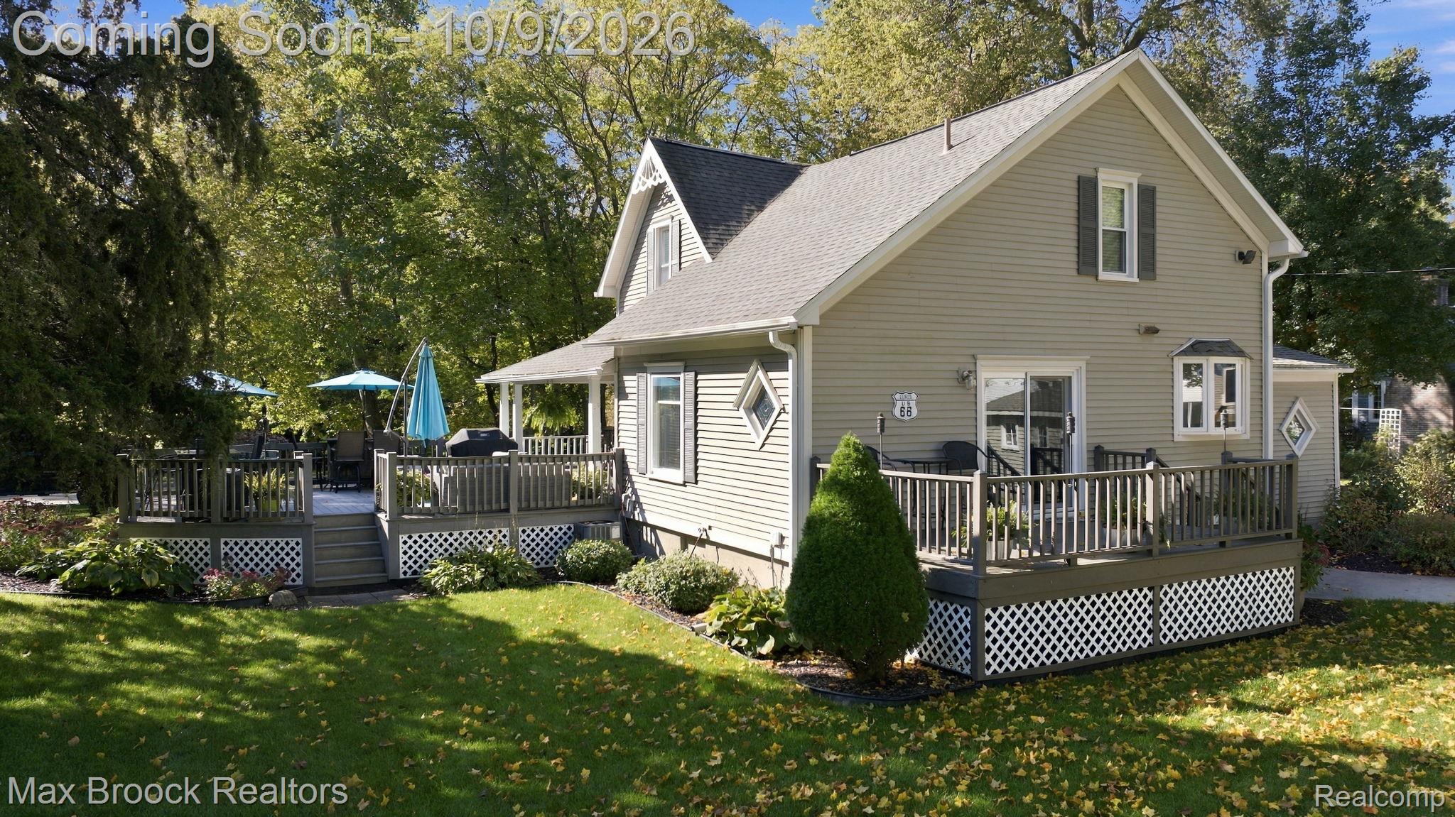 206 River Street