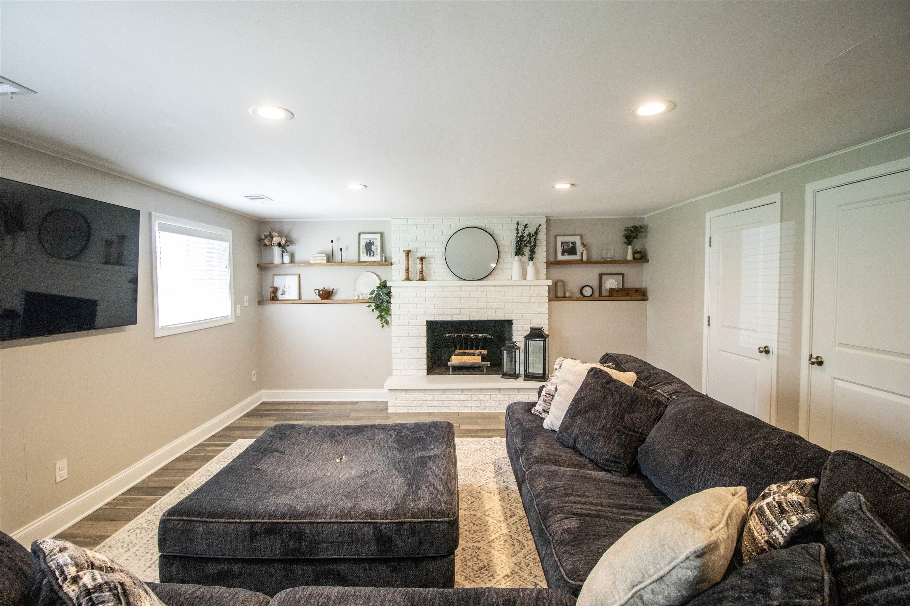 6280 Main Street