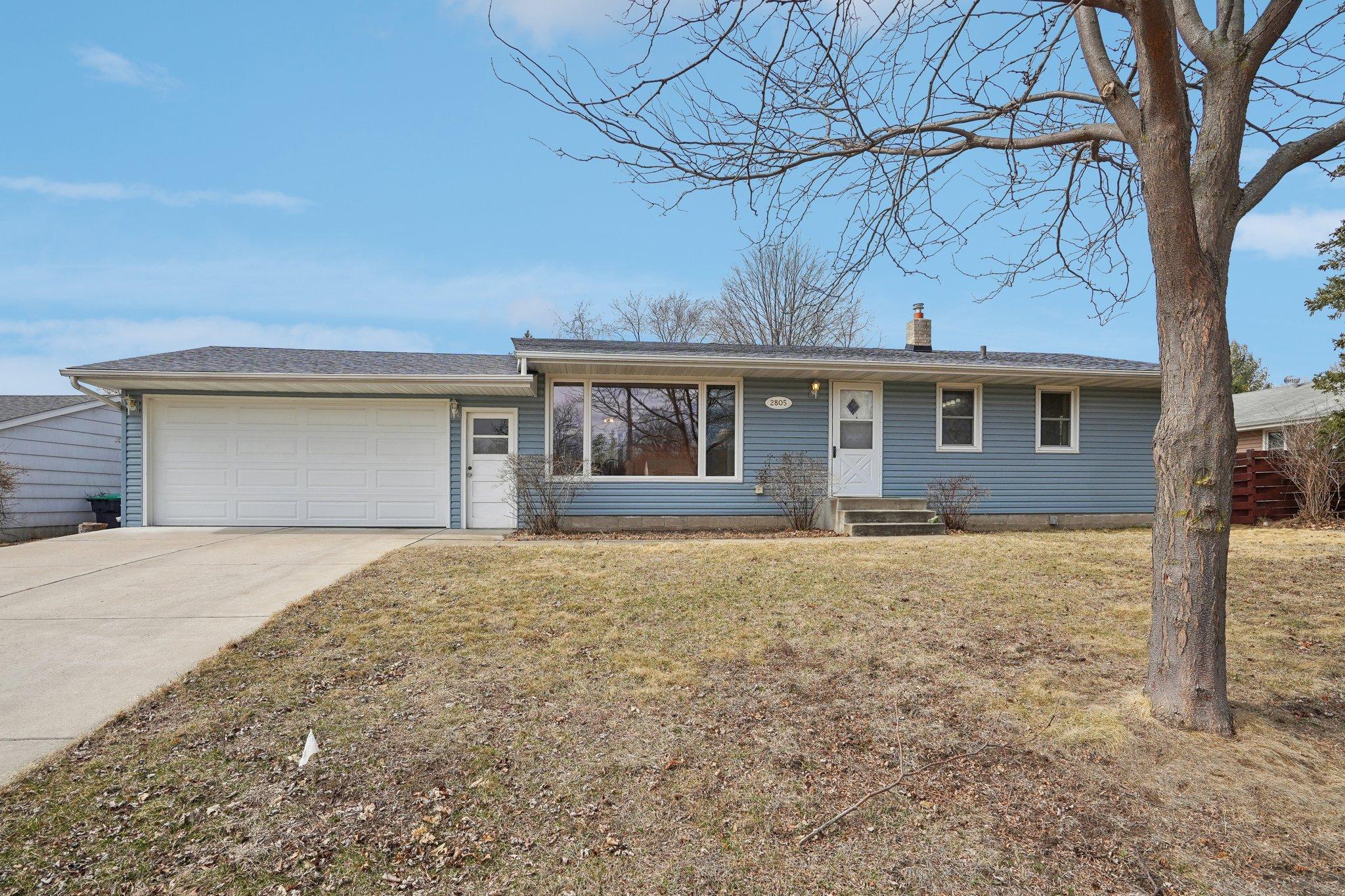 2805 Chisholm Avenue