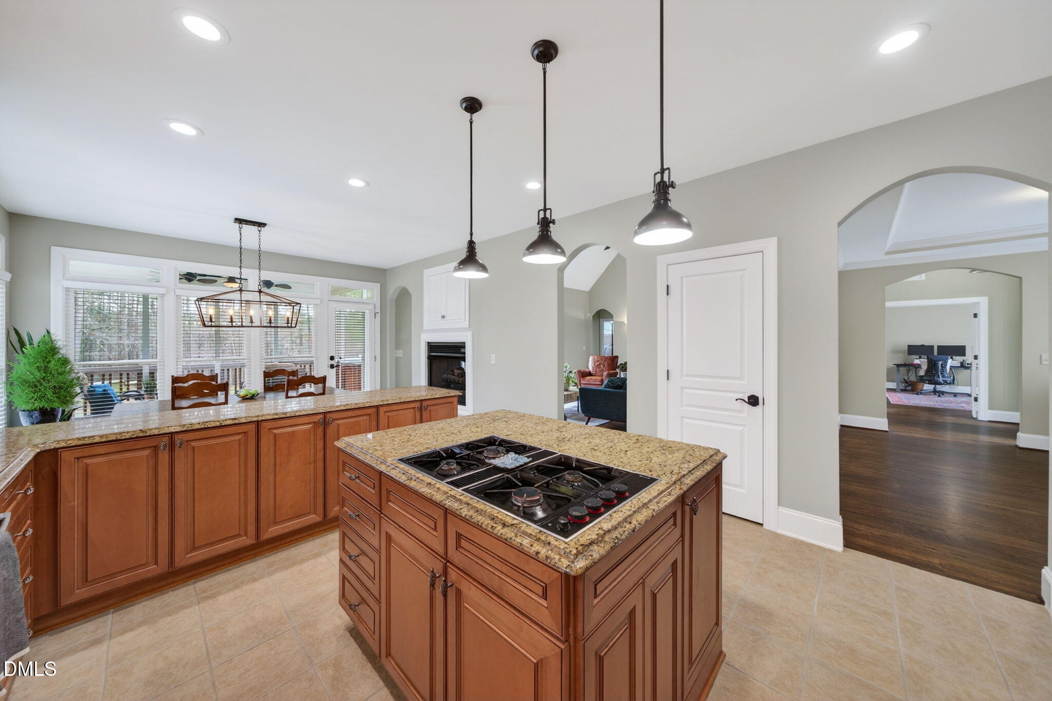 182 Brown Bear - Chapel Hill, NC (The Preserve at Jordan Lake)