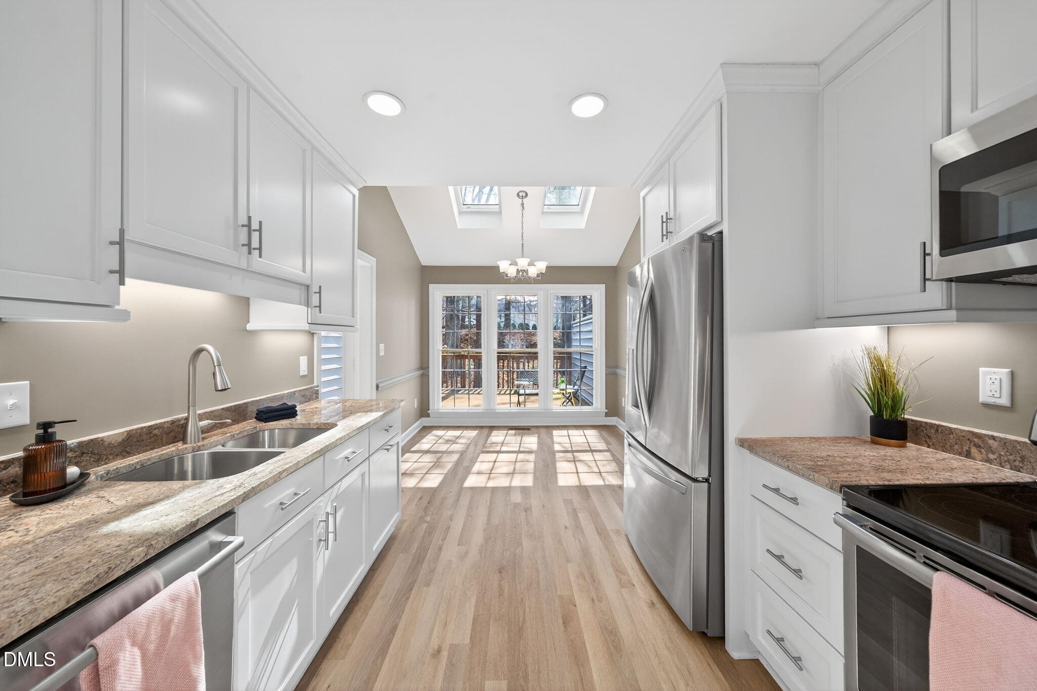 119 Heatherwood Dr - Apex, NC (Heatherwood Townhomes)