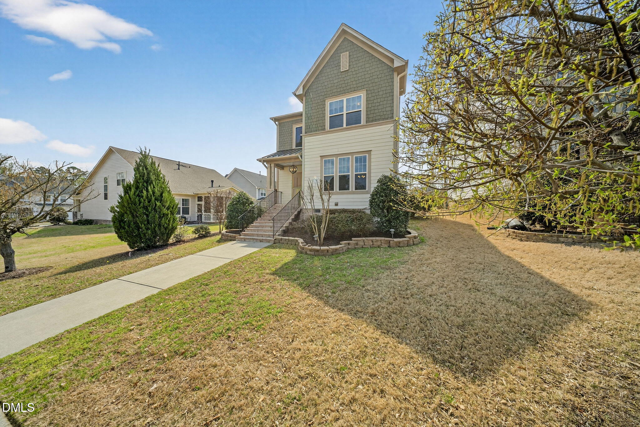 916 Conifer Forest Ln - Wake Forest, NC (Traditions)
