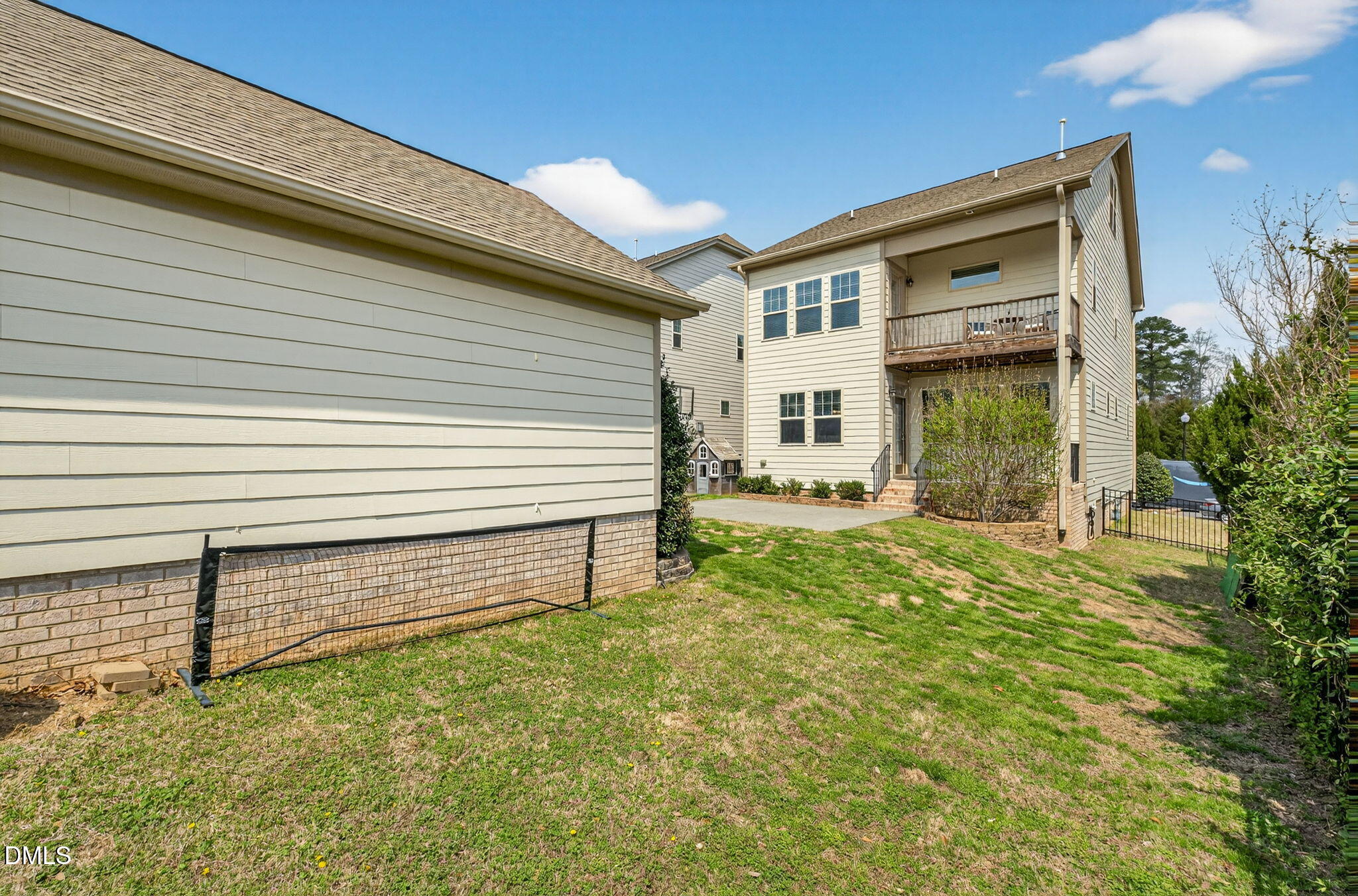 916 Conifer Forest Ln - Wake Forest, NC (Traditions)