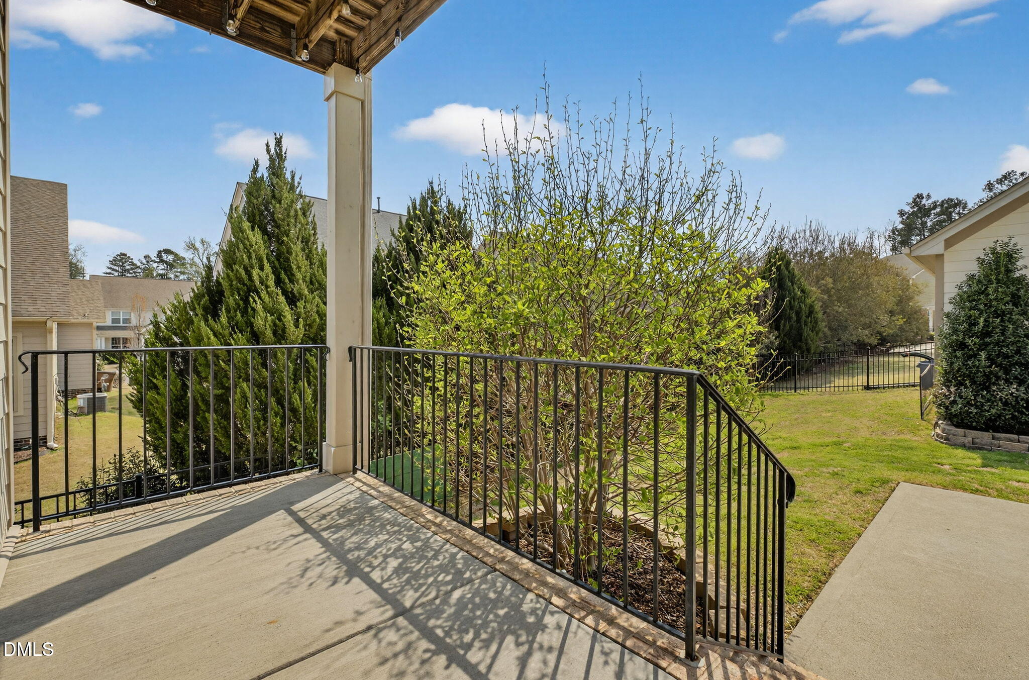 916 Conifer Forest Ln - Wake Forest, NC (Traditions)