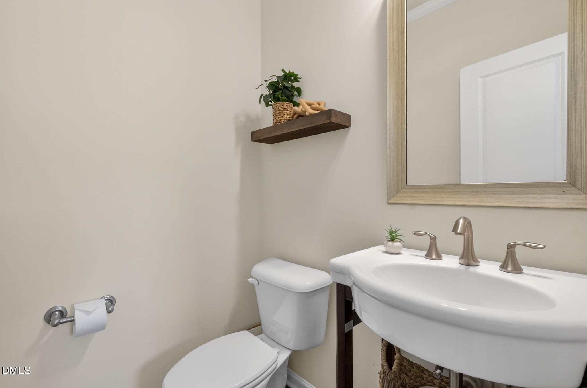 916 Conifer Forest Ln - Wake Forest, NC (Traditions)