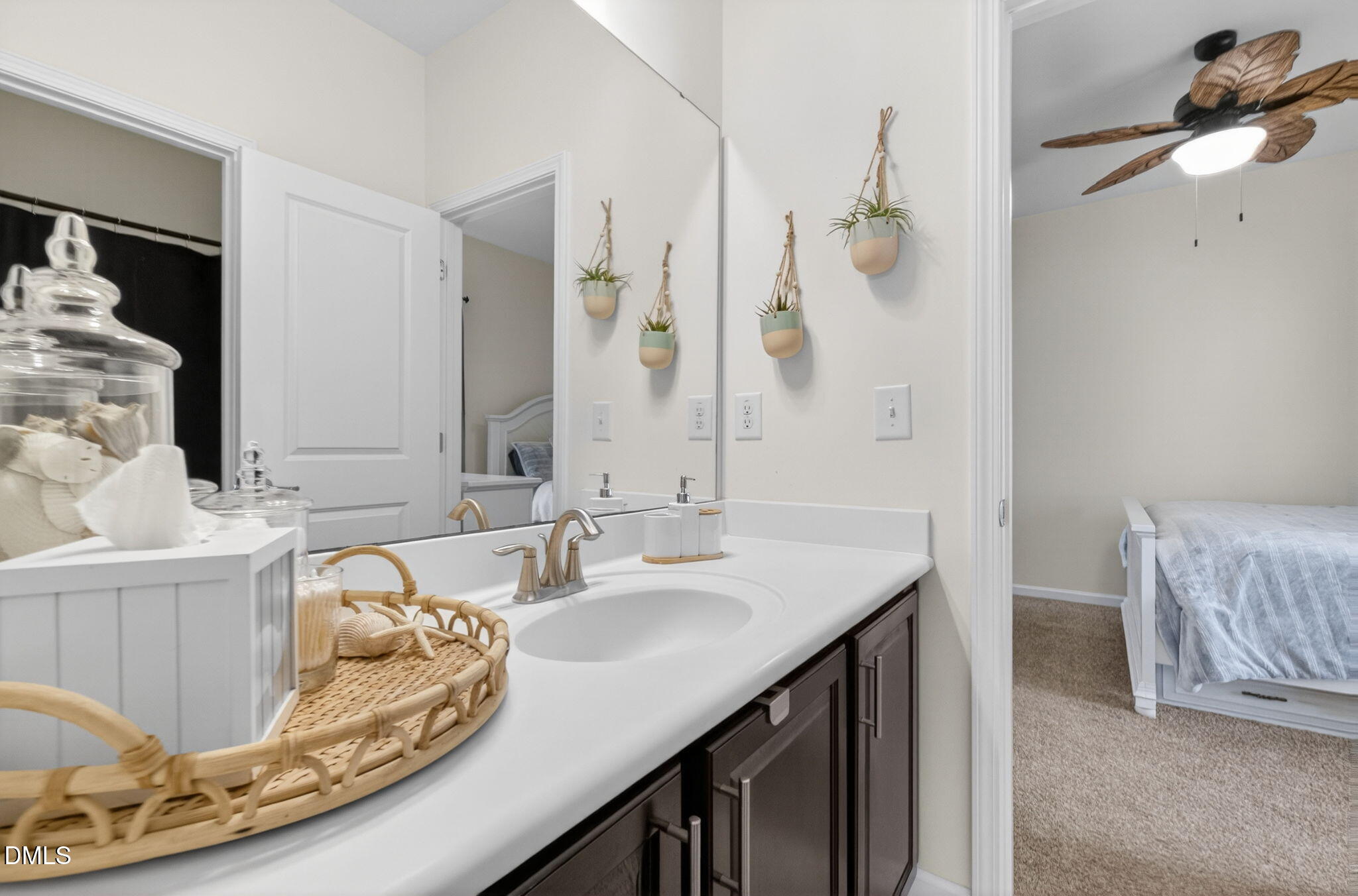 916 Conifer Forest Ln - Wake Forest, NC (Traditions)