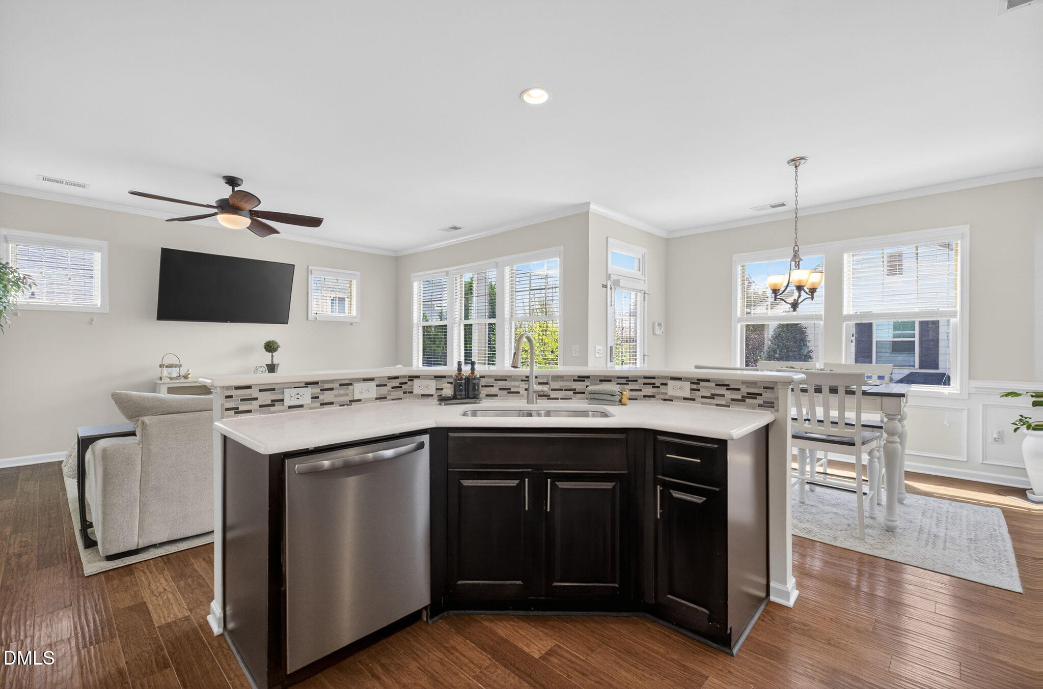 916 Conifer Forest Ln - Wake Forest, NC (Traditions)