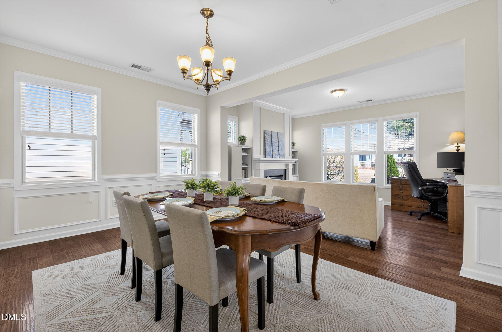 916 Conifer Forest Ln - Wake Forest, NC (Traditions)