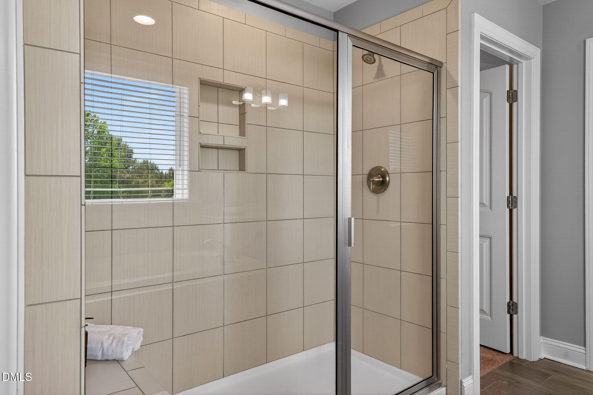 4900 Sunset Stream Drive - Fuquay-Varina, NC (Sunset Glen)