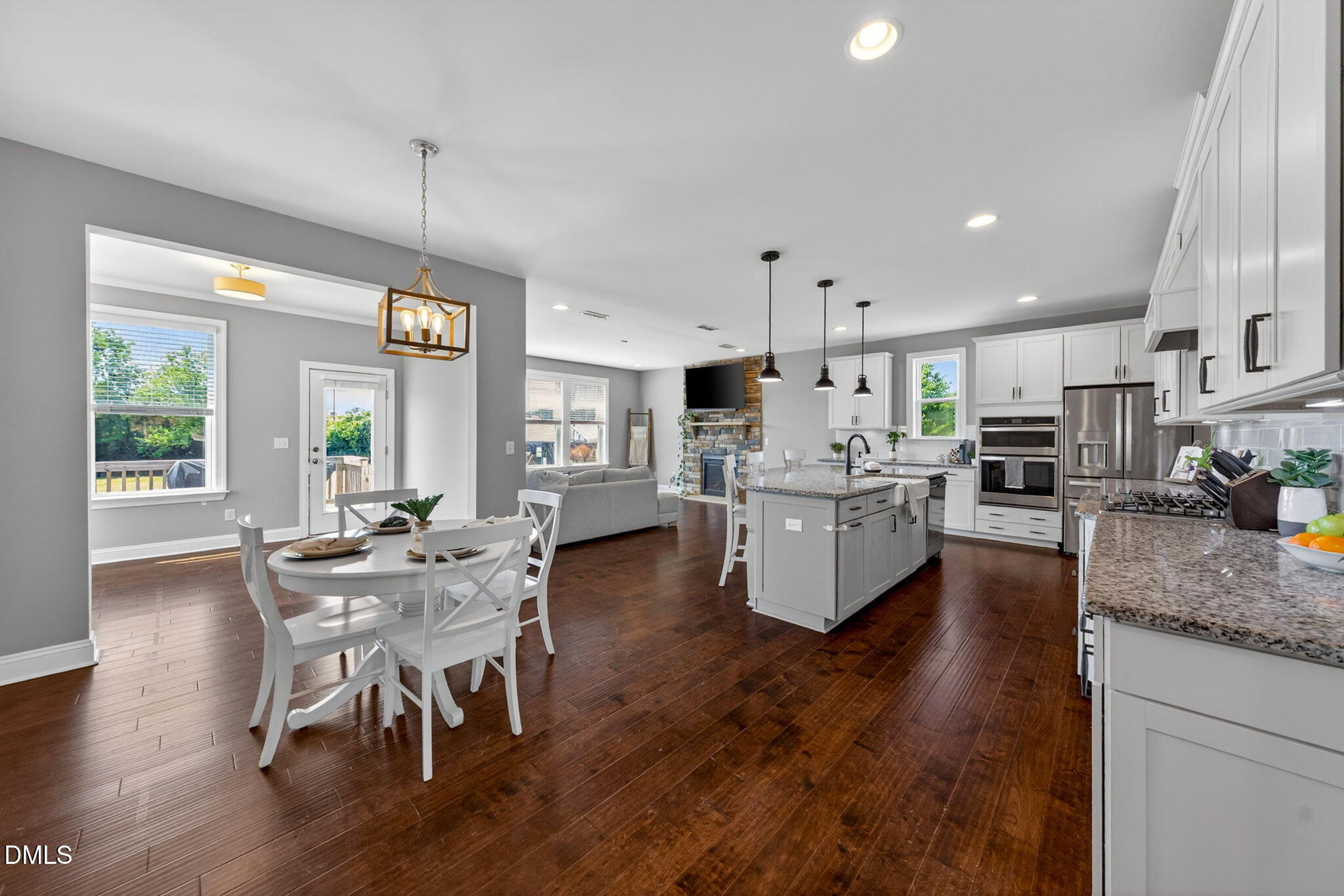 4900 Sunset Stream Drive - Fuquay-Varina, NC (Sunset Glen)