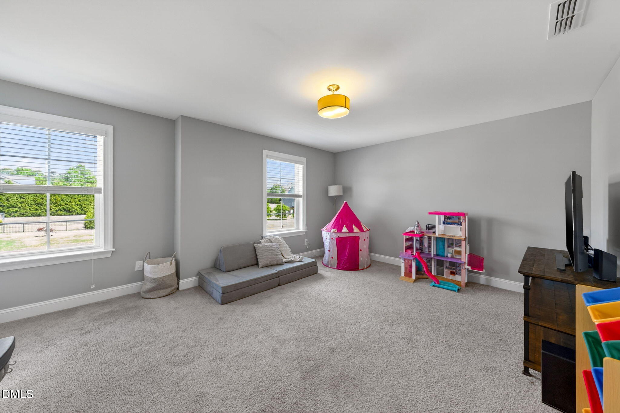 4900 Sunset Stream Drive - Fuquay-Varina, NC (Sunset Glen)