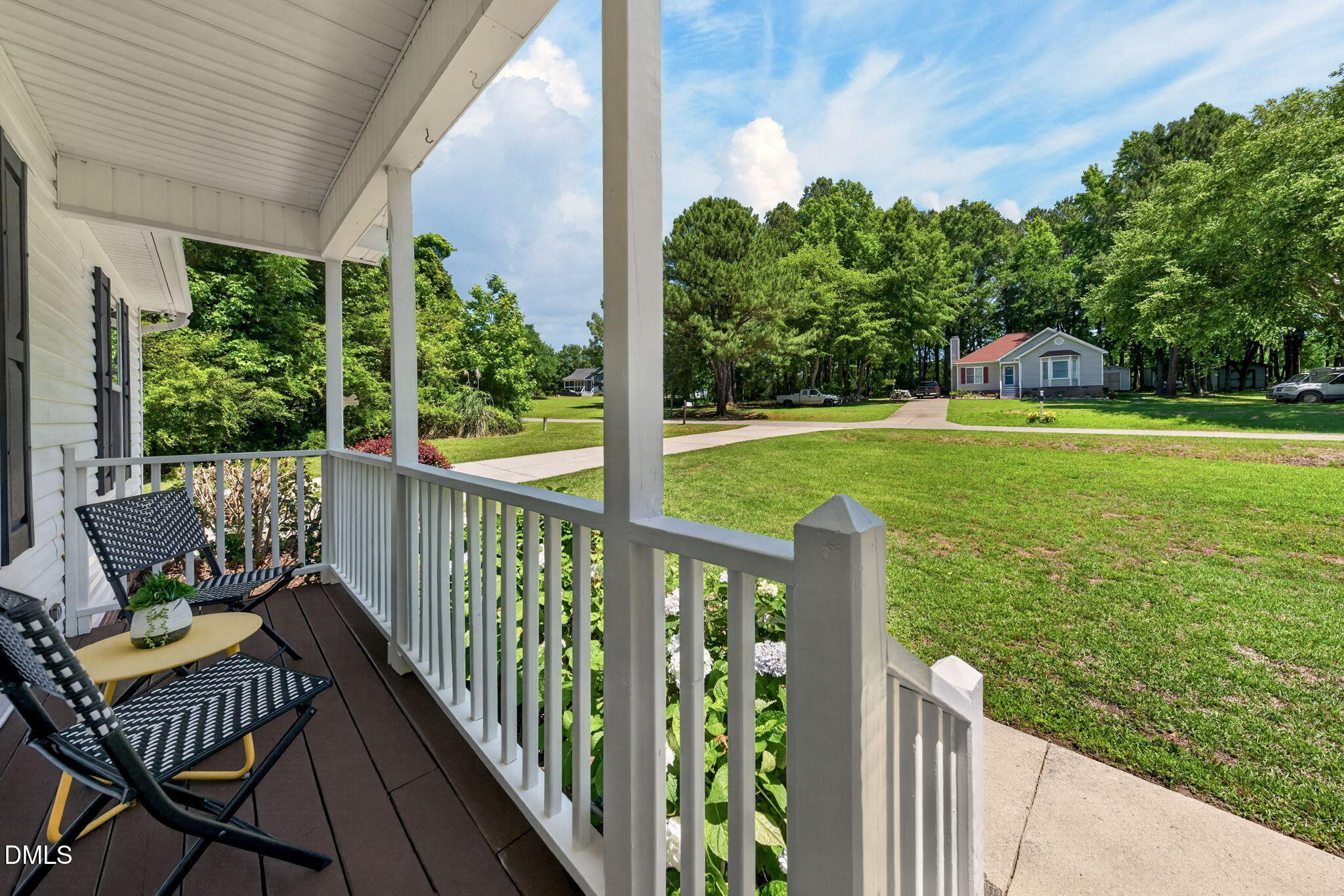 217 Deep Creek Dr - Clayton, NC (Meadow Creek)