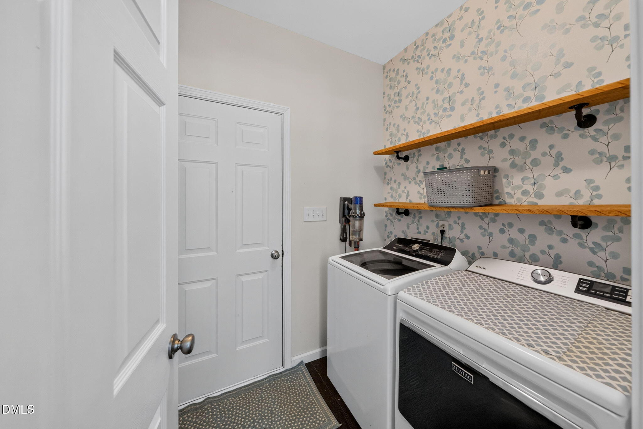 1724 Heisser Lane - Fuquay-Varina, NC (Inglenook)