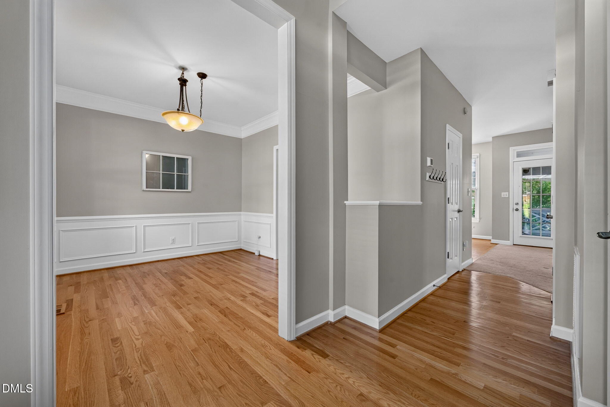 2411 Fordcrest Dr - Apex, NC (Waterford Green)