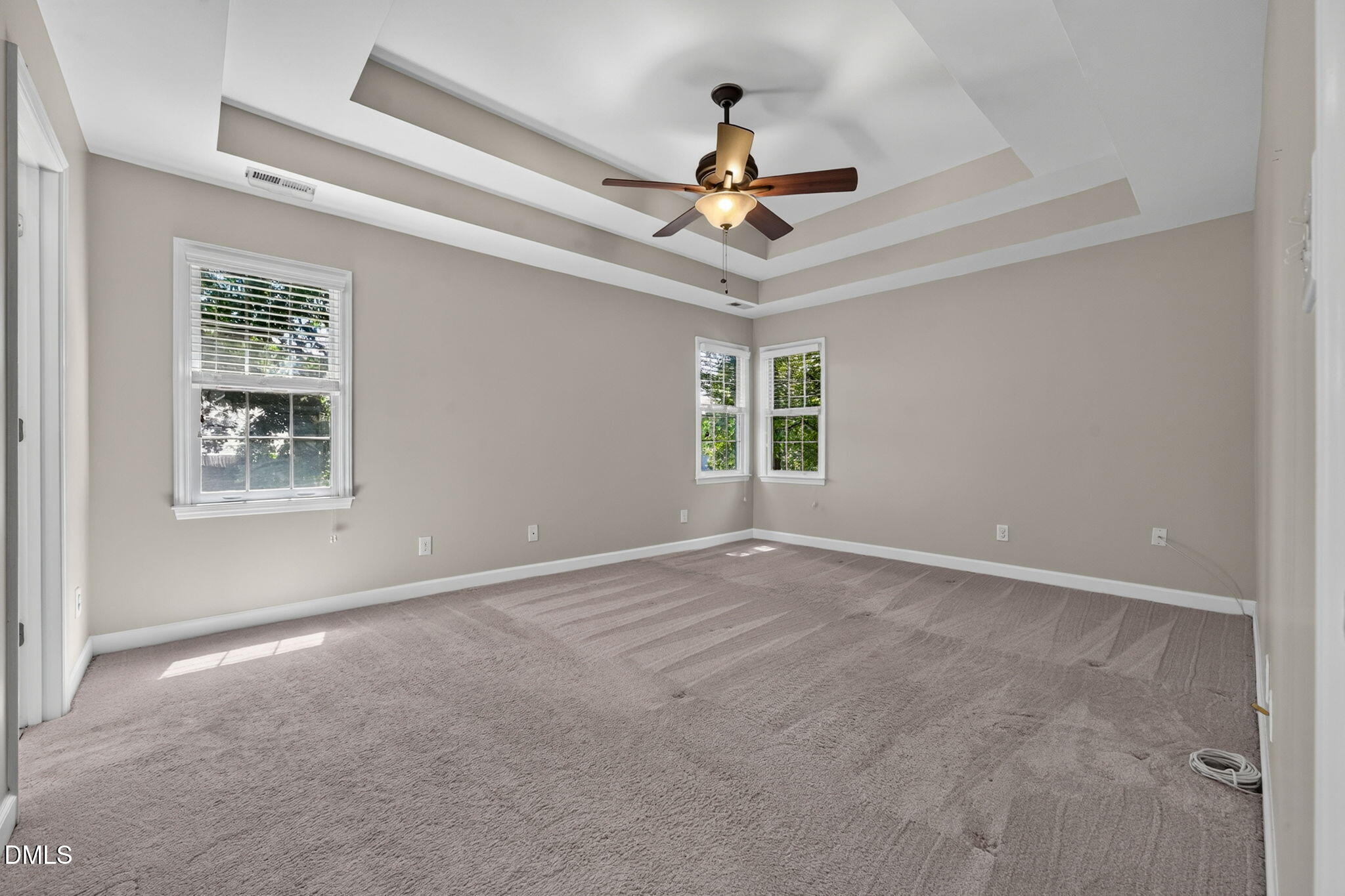 2411 Fordcrest Dr - Apex, NC (Waterford Green)