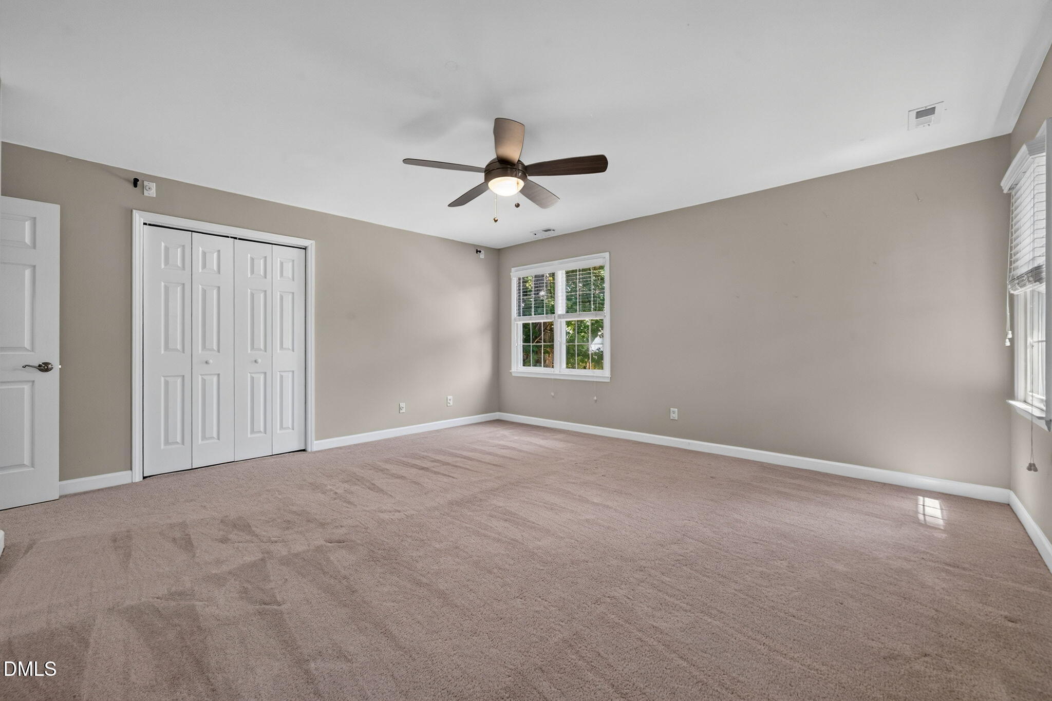 2411 Fordcrest Dr - Apex, NC (Waterford Green)