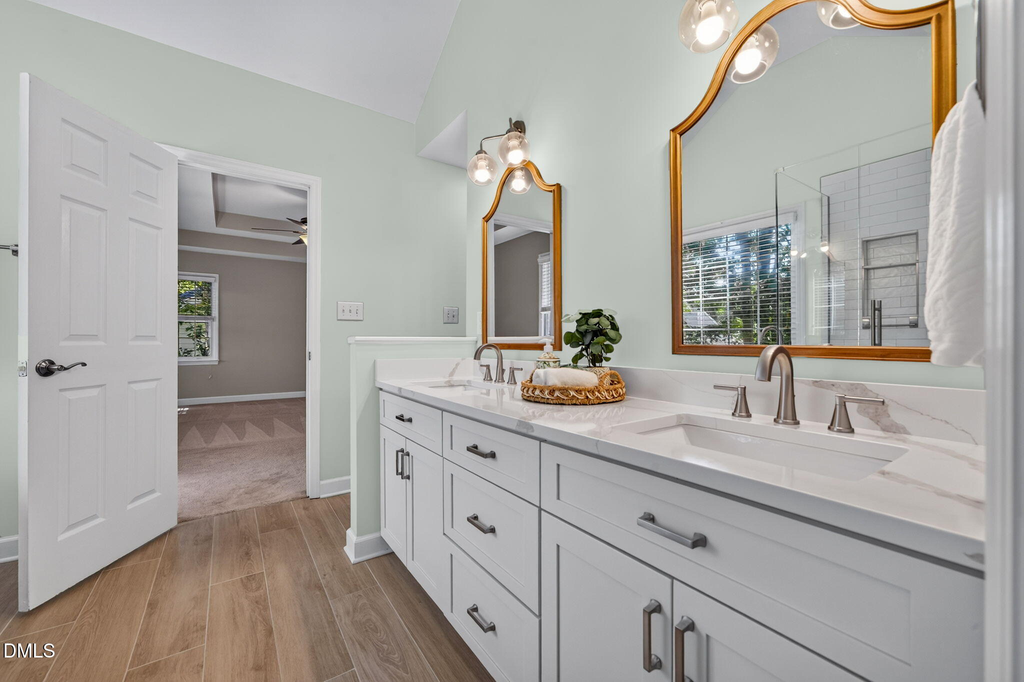 2411 Fordcrest Dr - Apex, NC (Waterford Green)
