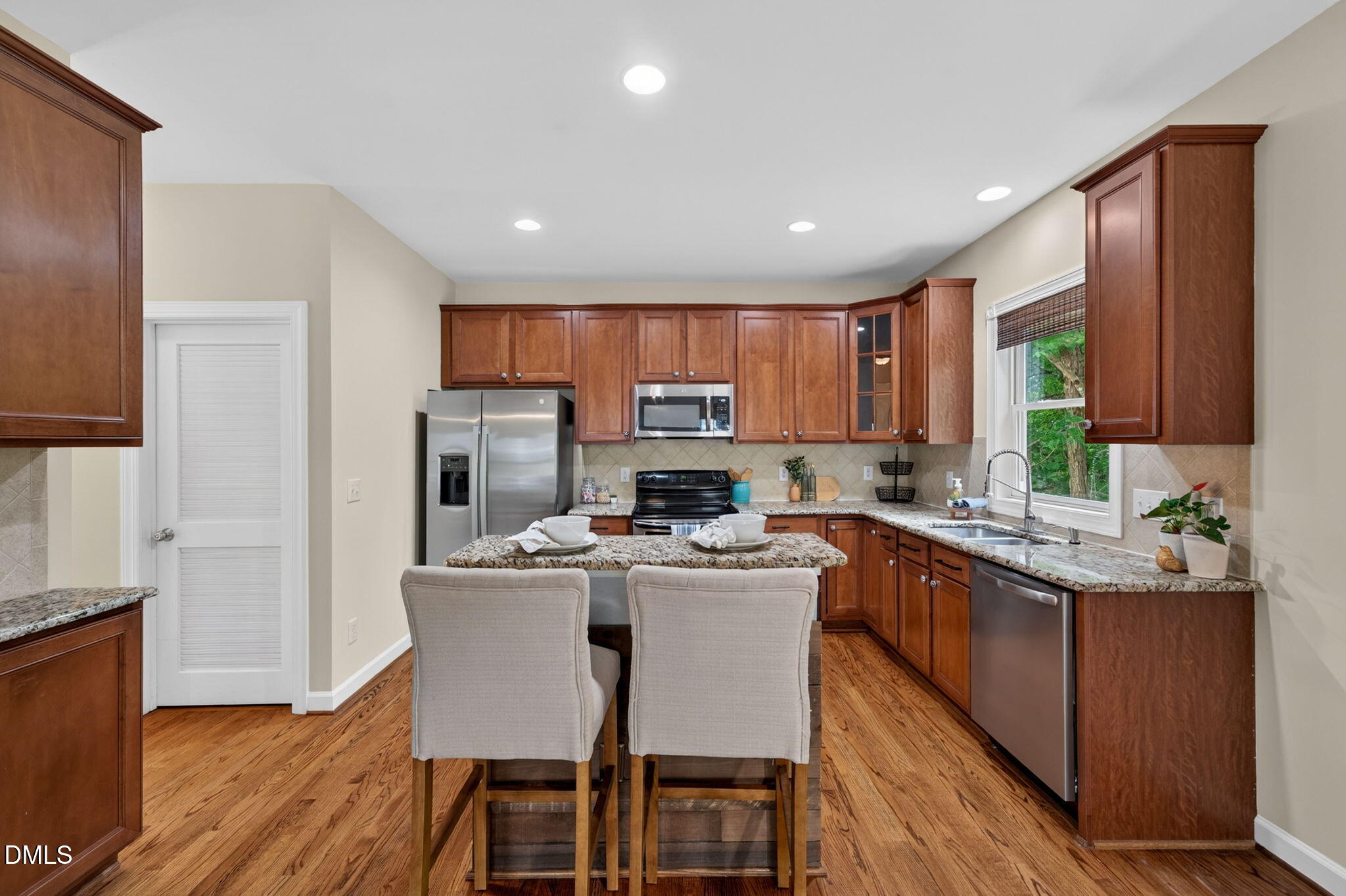 1603 Grappenhall Dr - Apex, NC (Whitehall Manor)