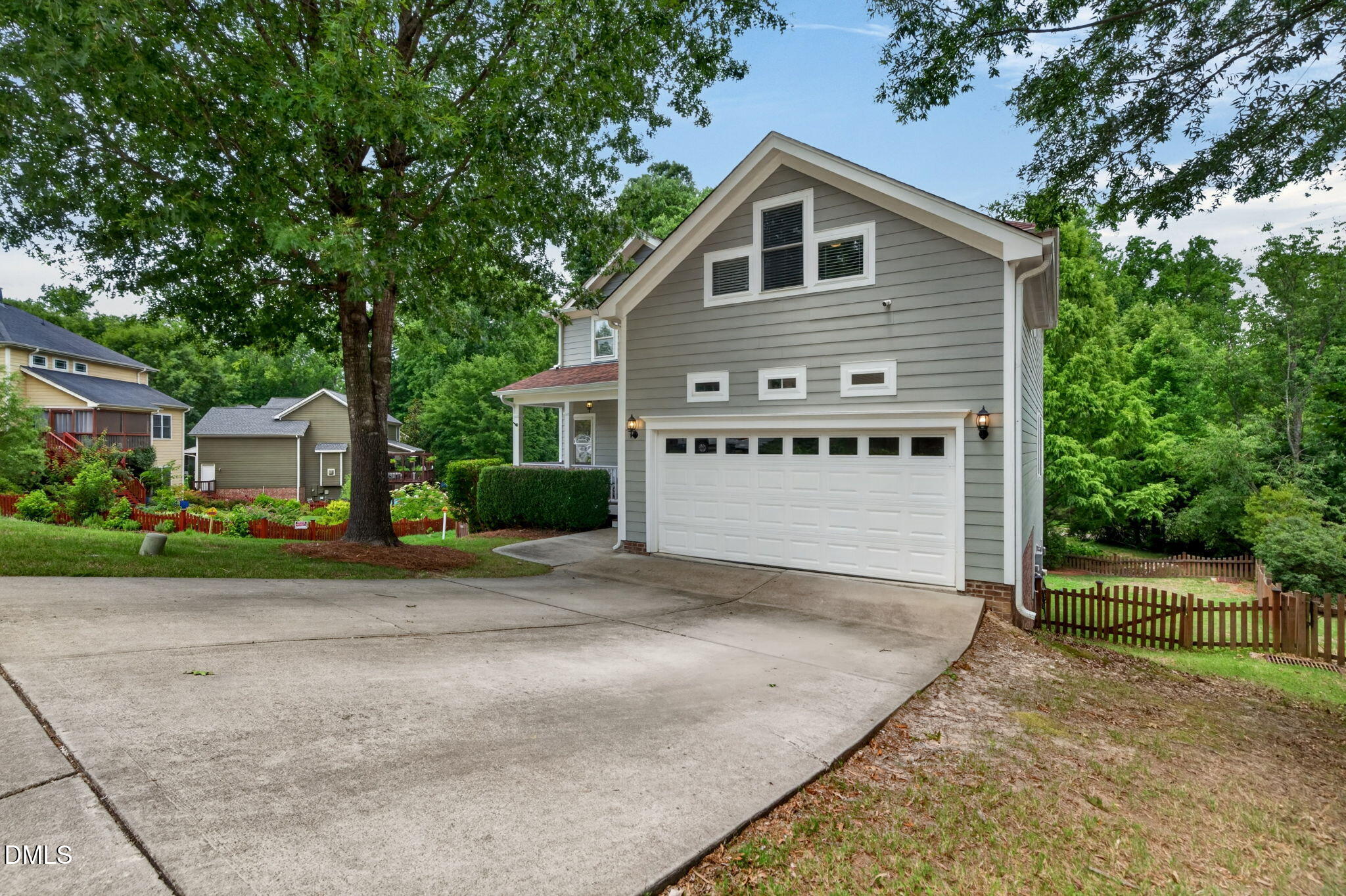 1603 Grappenhall Dr - Apex, NC (Whitehall Manor)