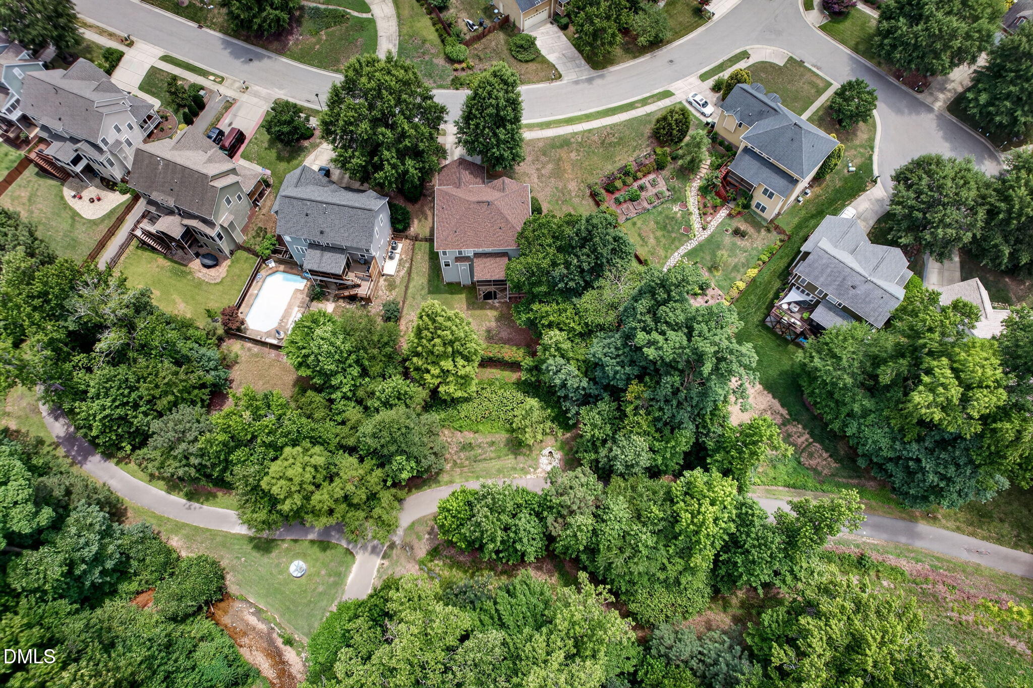 1603 Grappenhall Dr - Apex, NC (Whitehall Manor)