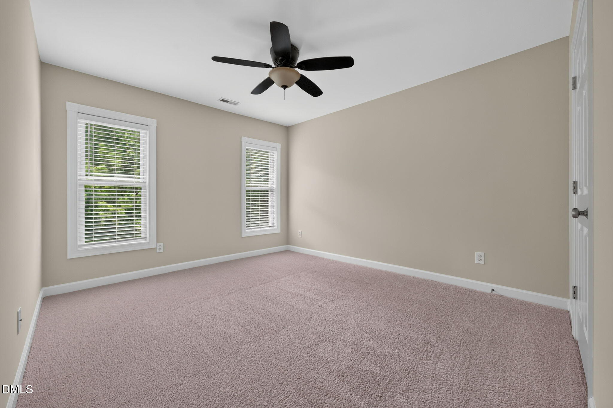 1603 Grappenhall Dr - Apex, NC (Whitehall Manor)