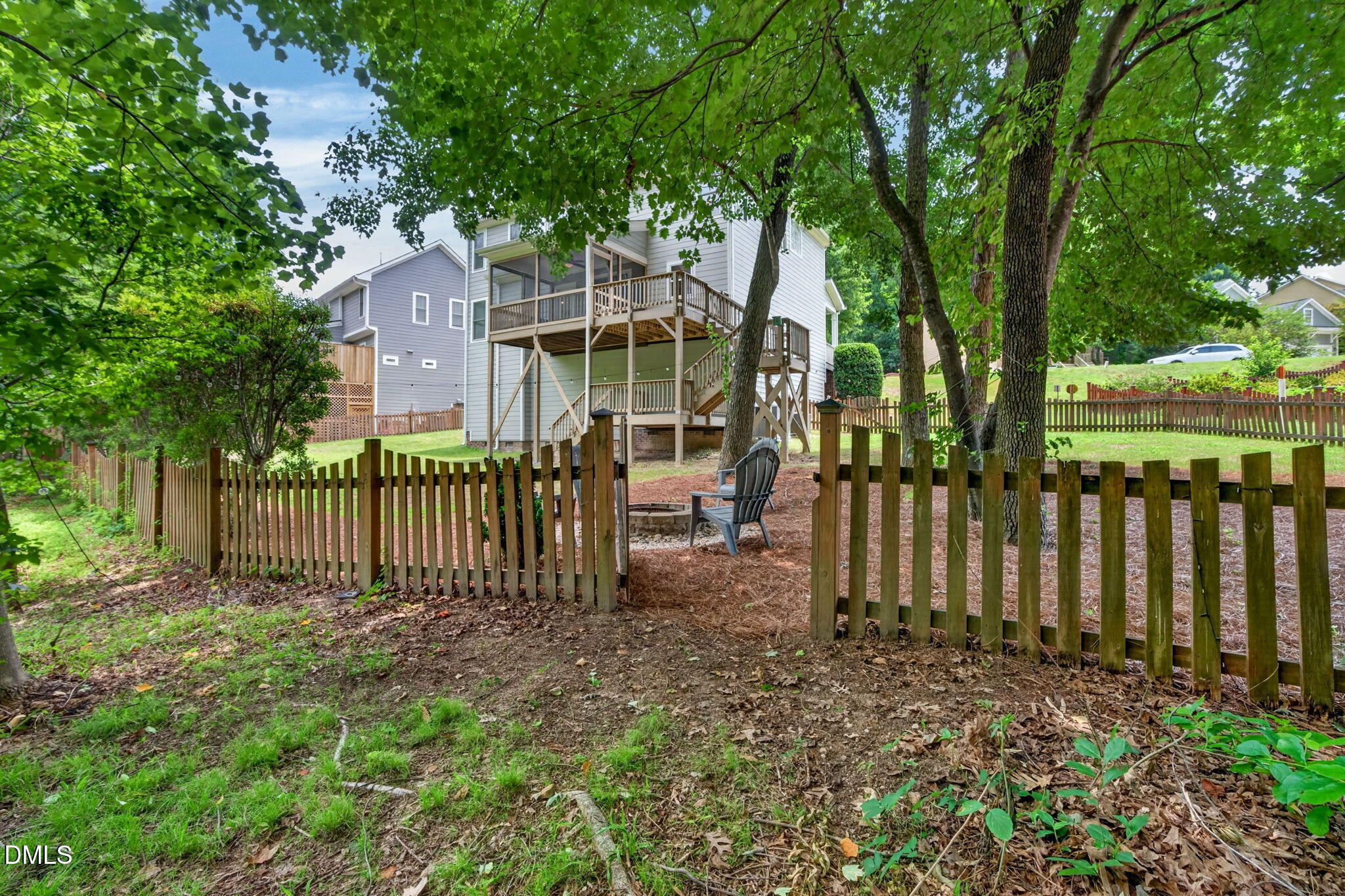 1603 Grappenhall Dr - Apex, NC (Whitehall Manor)