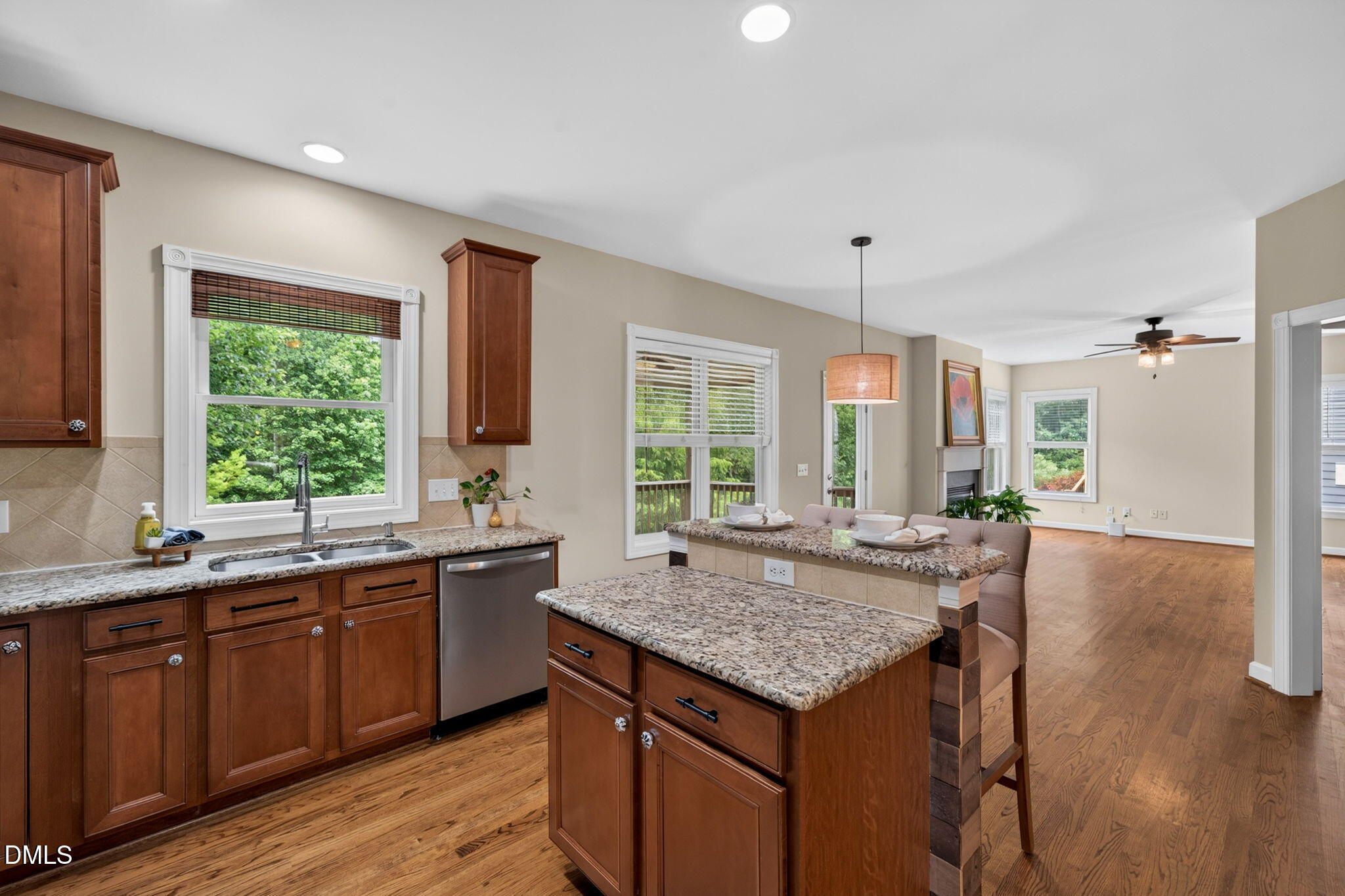 1603 Grappenhall Dr - Apex, NC (Whitehall Manor)
