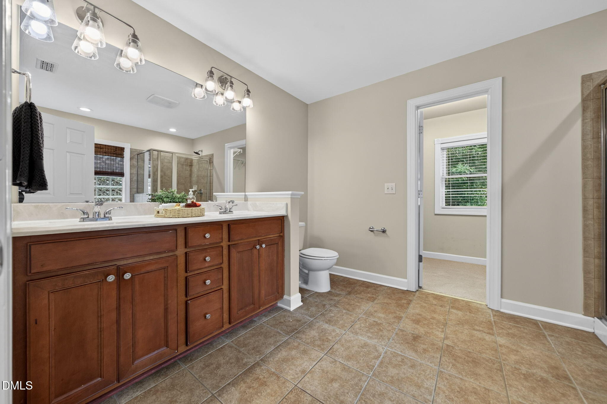 1603 Grappenhall Dr - Apex, NC (Whitehall Manor)
