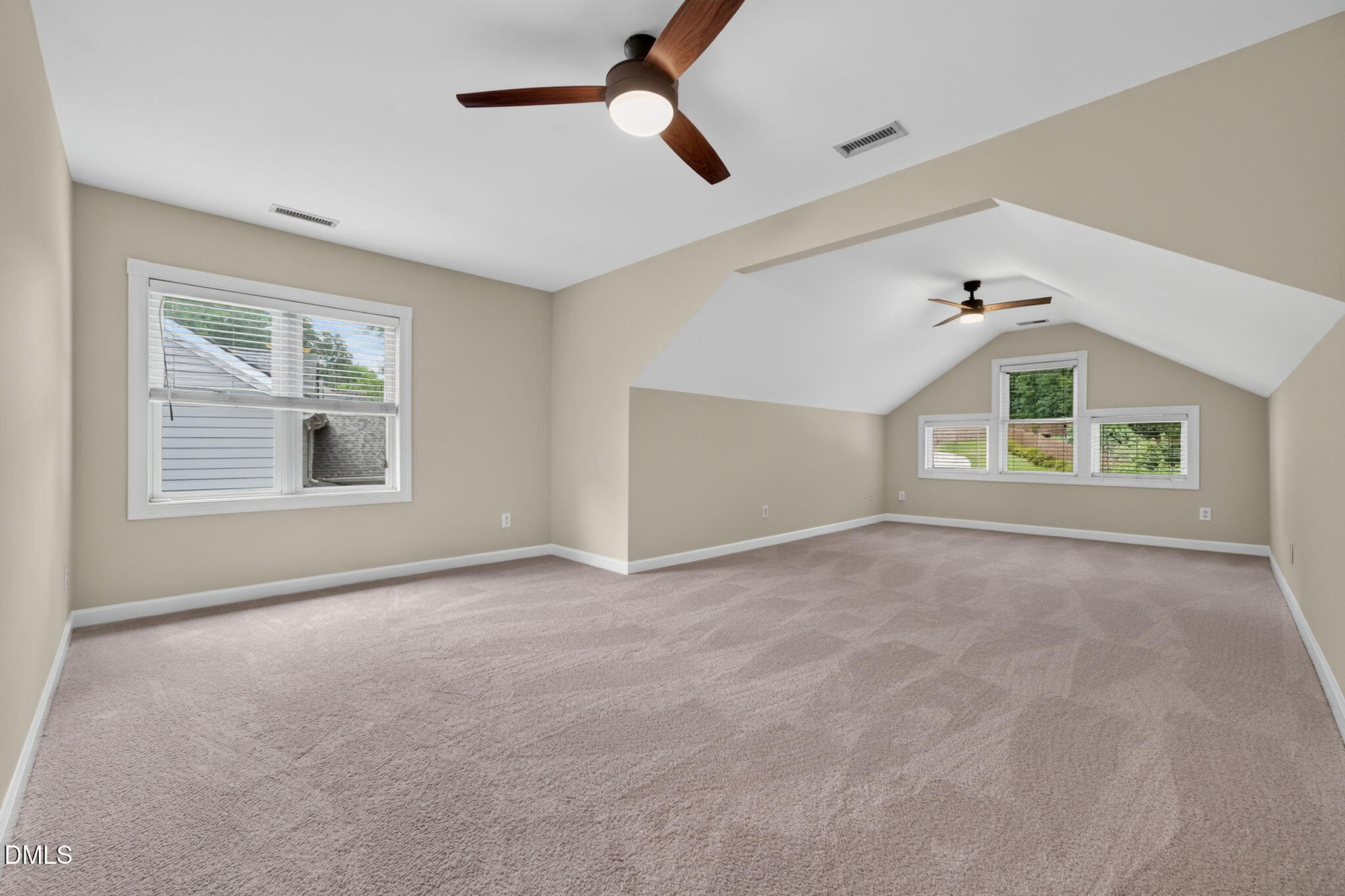 1603 Grappenhall Dr - Apex, NC (Whitehall Manor)