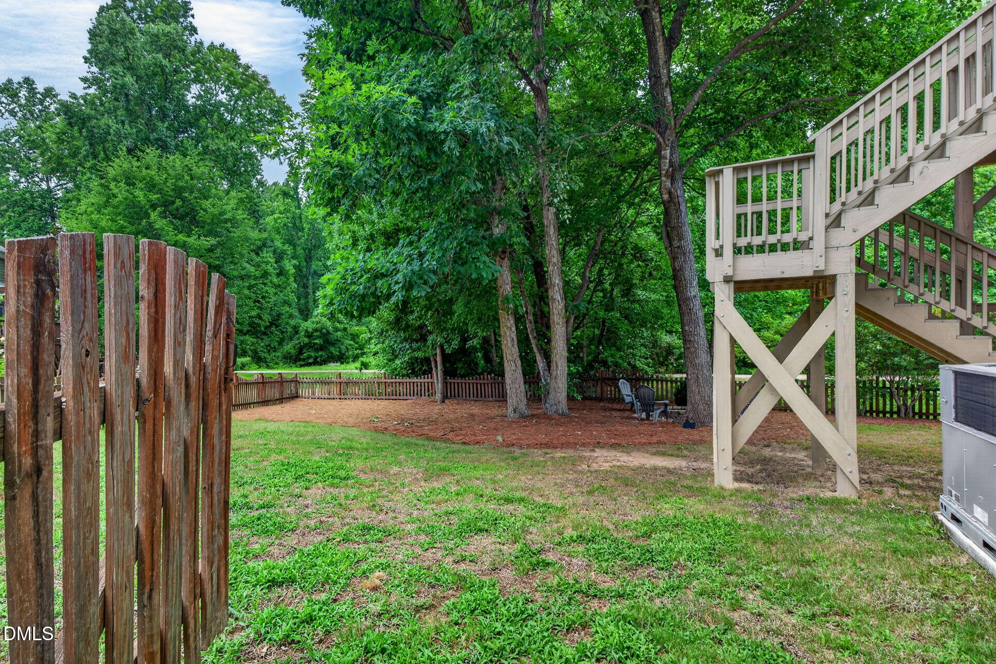 1603 Grappenhall Dr - Apex, NC (Whitehall Manor)
