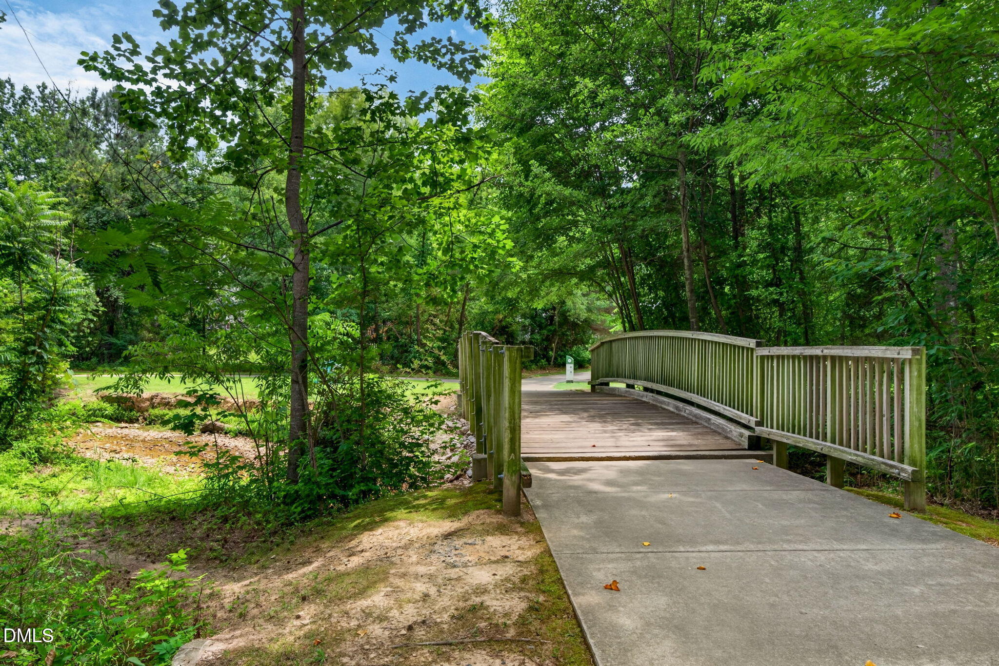 1603 Grappenhall Dr - Apex, NC (Whitehall Manor)