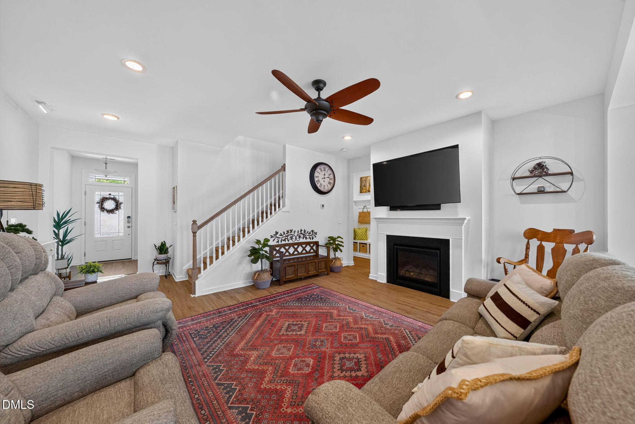 743 Creekway Dr - Fuquay-Varina (Holland Station Townhomes)