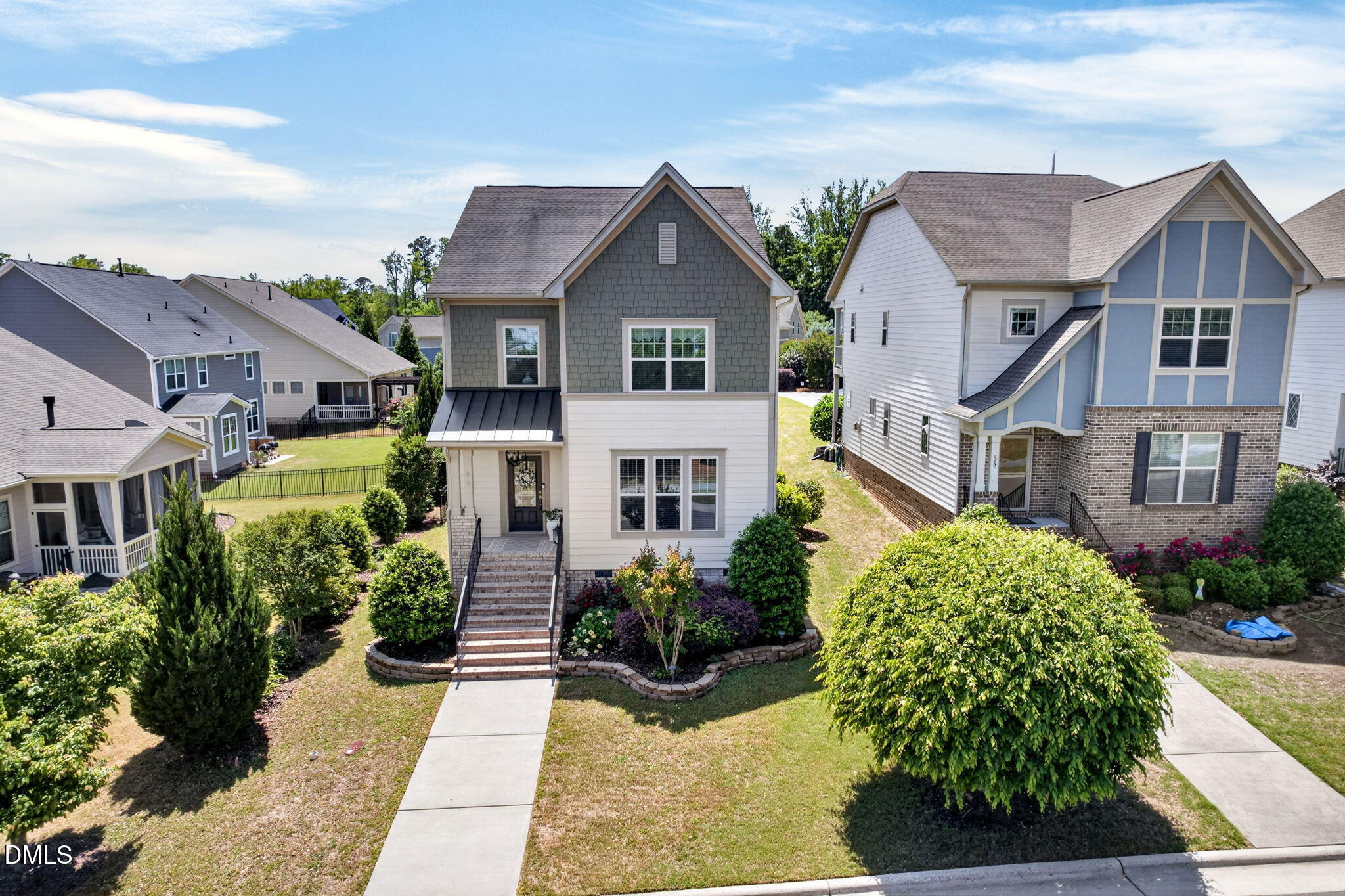 916 Conifer Forest Lane