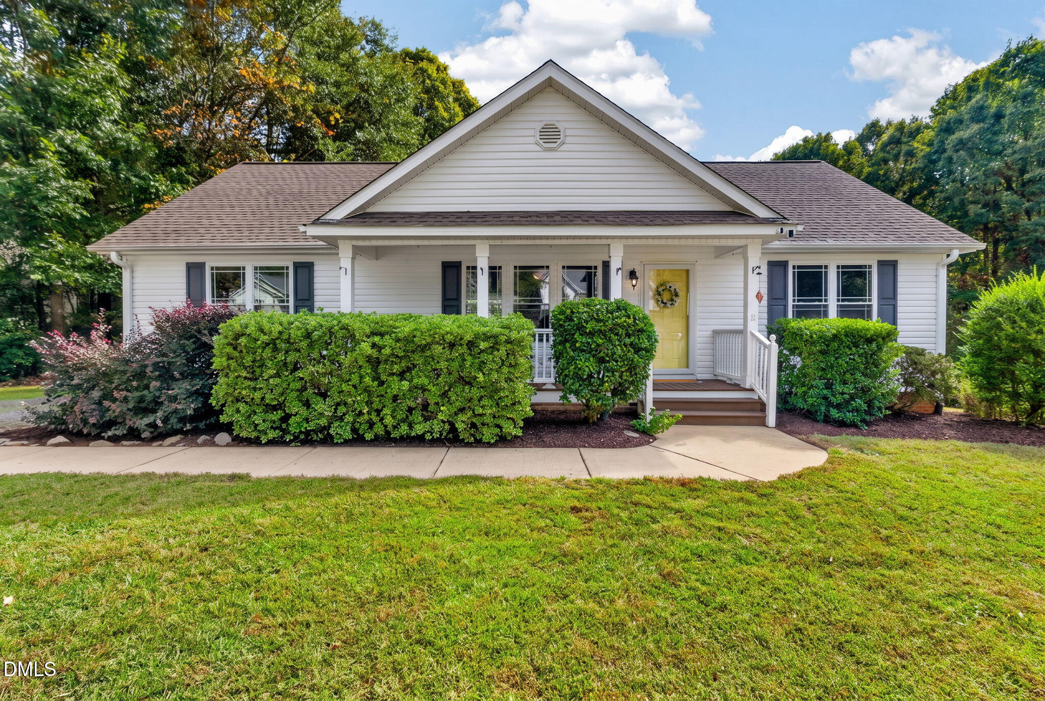 6817 Oviedo Dr - Raleigh, NC (Sun Ridge Farm)